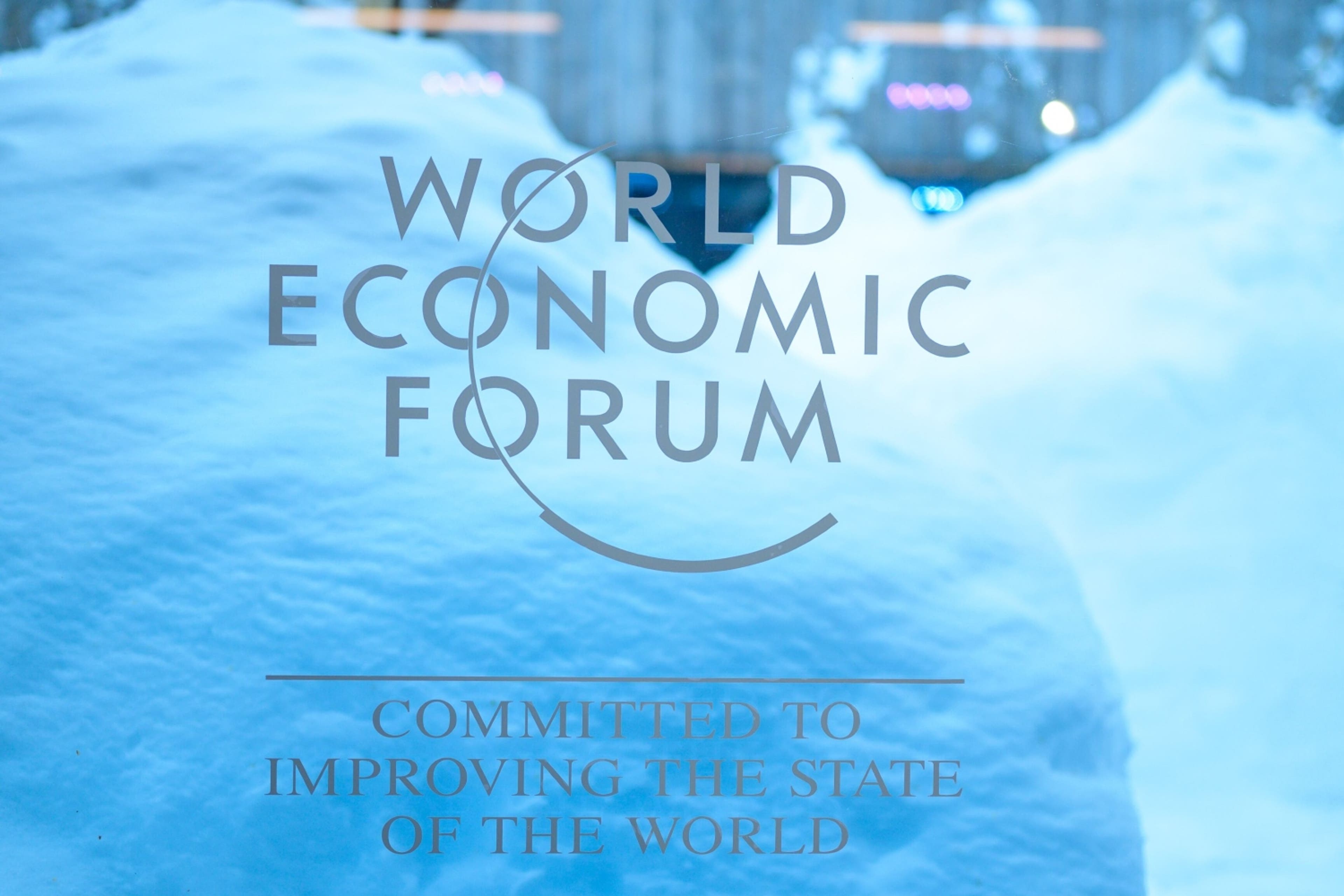 world-economic-forum-ai-12424.jpg