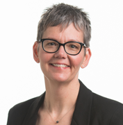 headshot of Donna Curtis Maillet