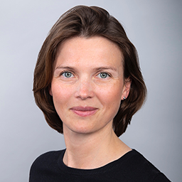 headshot of Julia Bonder-Le Berre