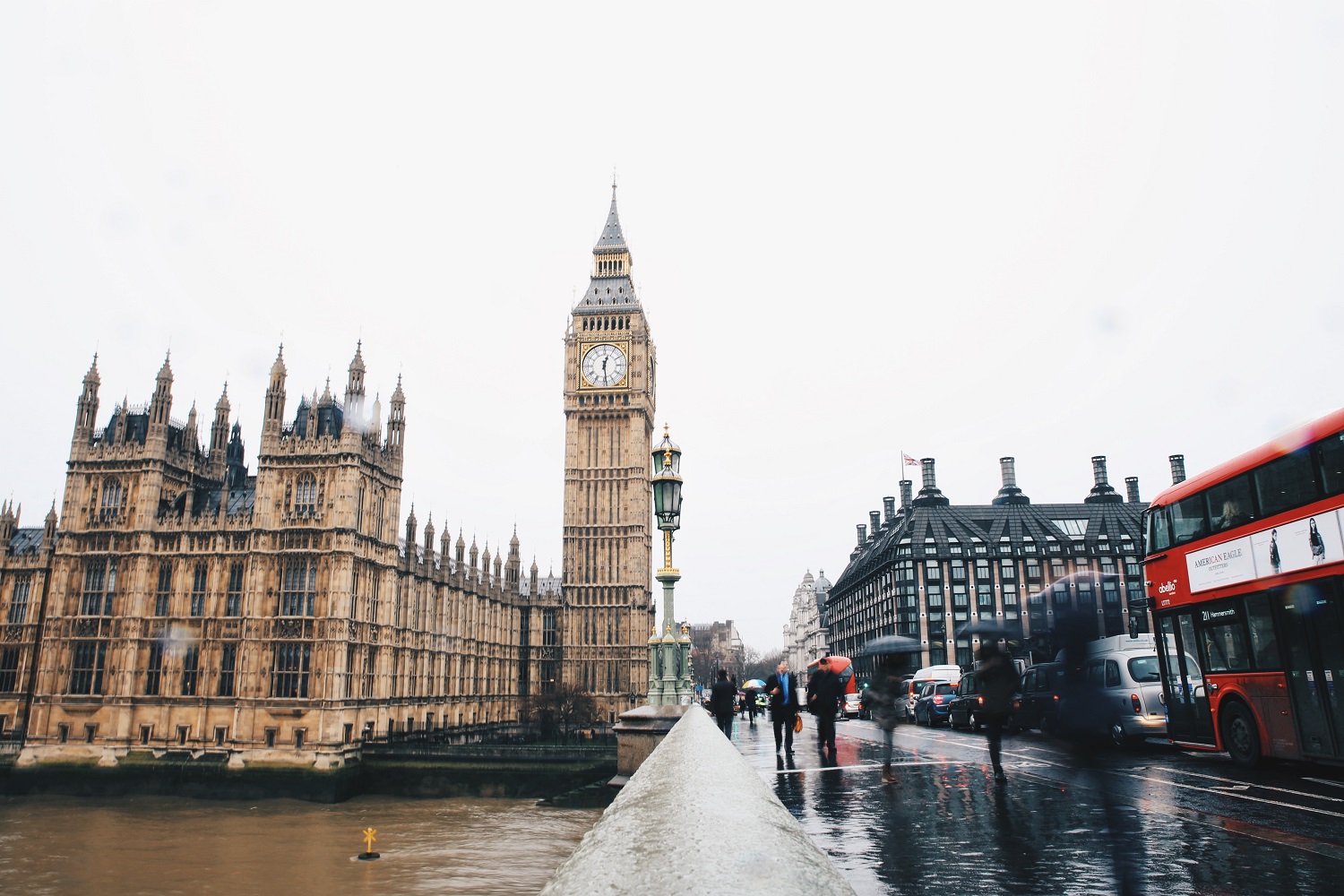 london-uk-enforcement-unsplash-090123.jpg