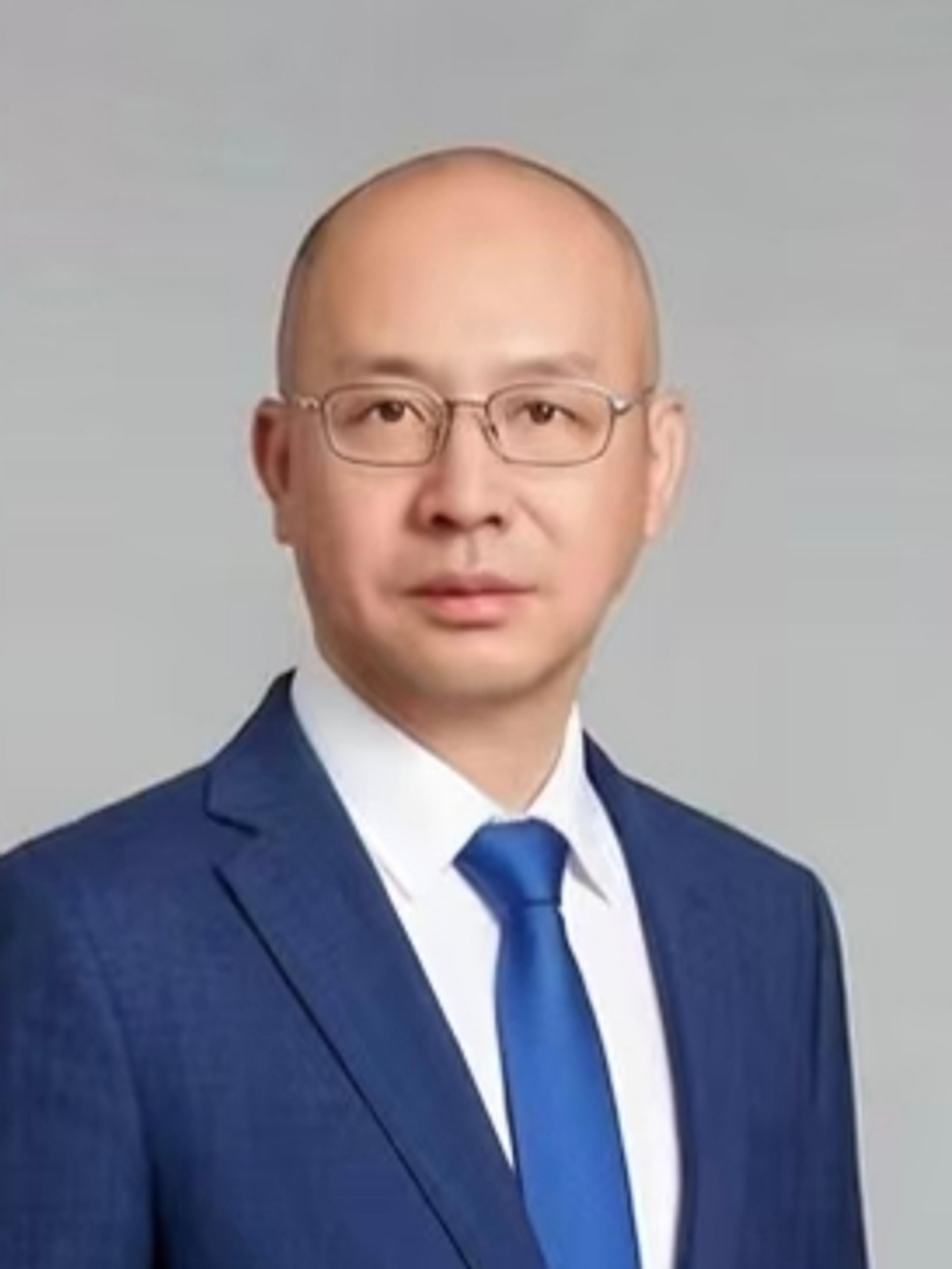 headshot of Kuan Song