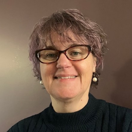 headshot of Lisa McKenzie