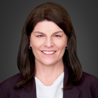 headshot of Dera Nevin