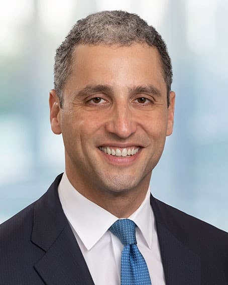 headshot of Robert Silvers