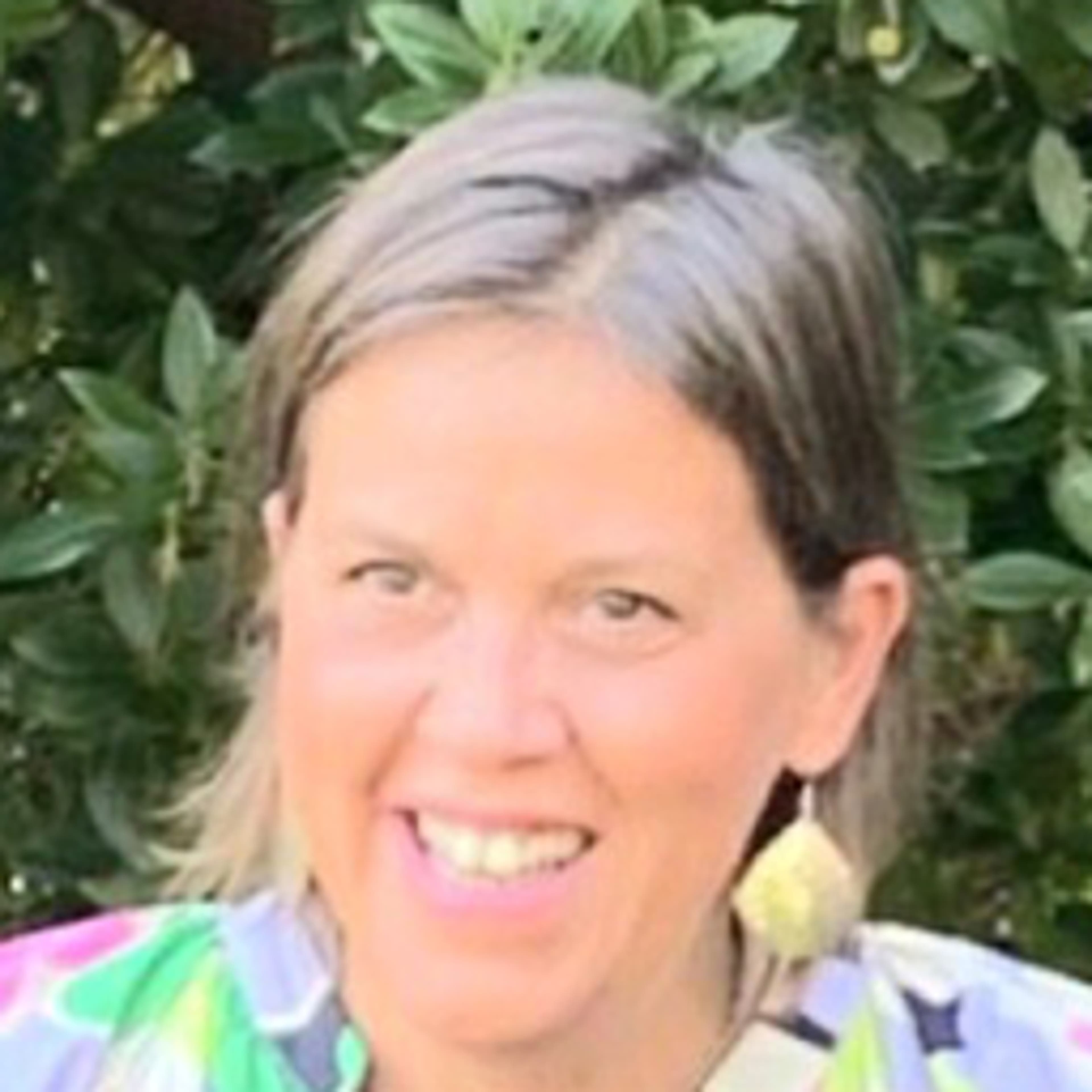 headshot of Beatriz Ruiz-Beato