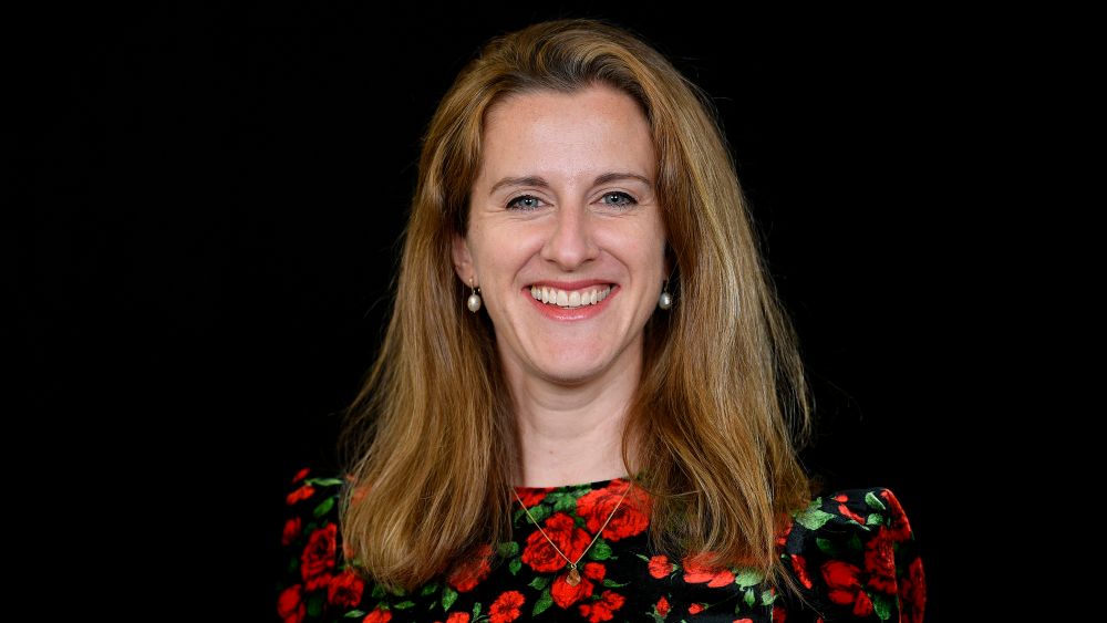 headshot of Katie Hewson