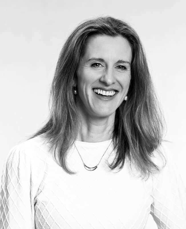 headshot of Katie Hewson