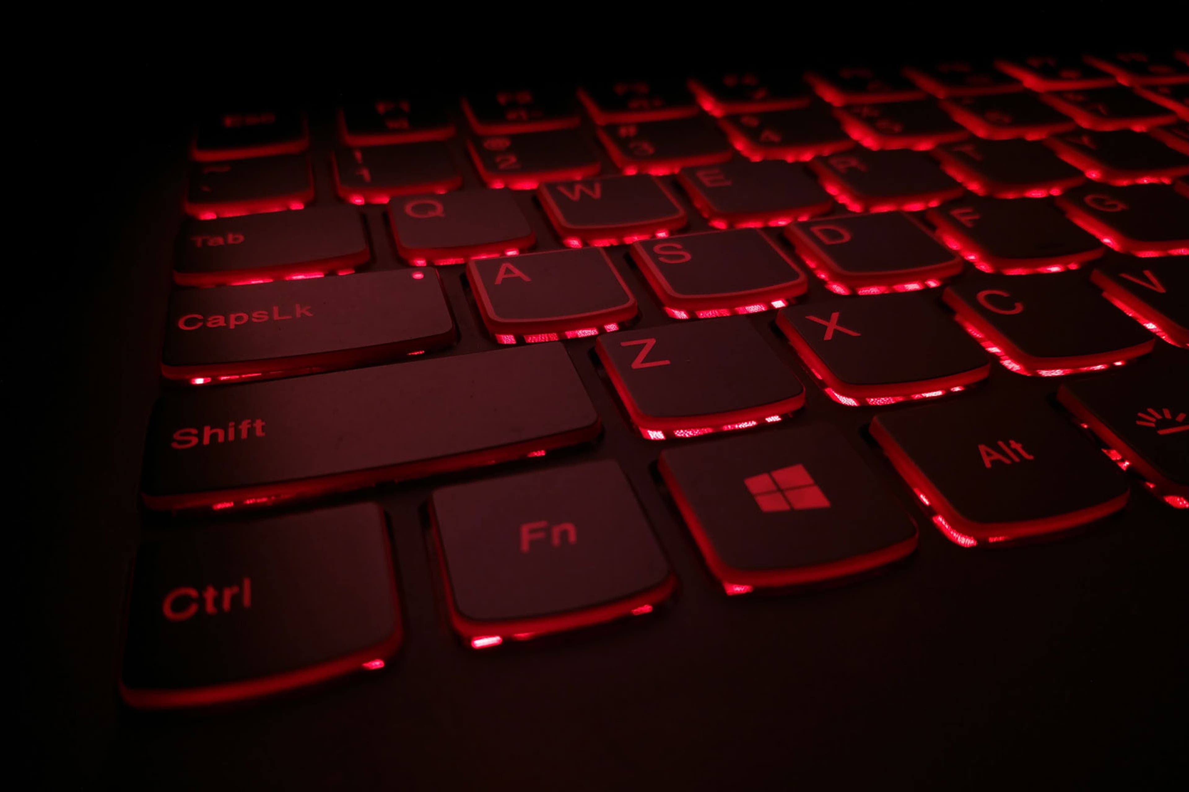 keyboard-red-backlit-data-loss-0007.jpg