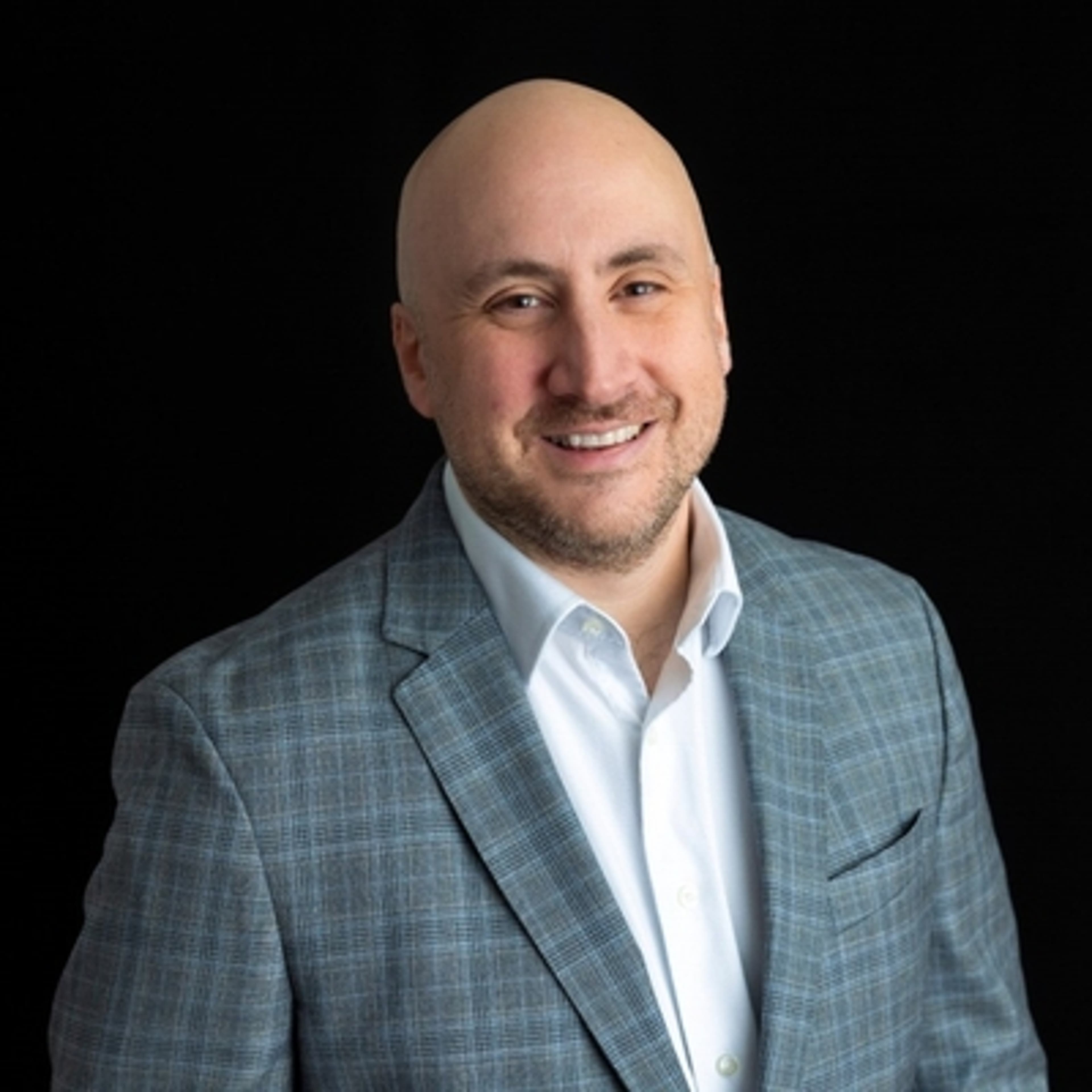 headshot of Mark Sauchelli