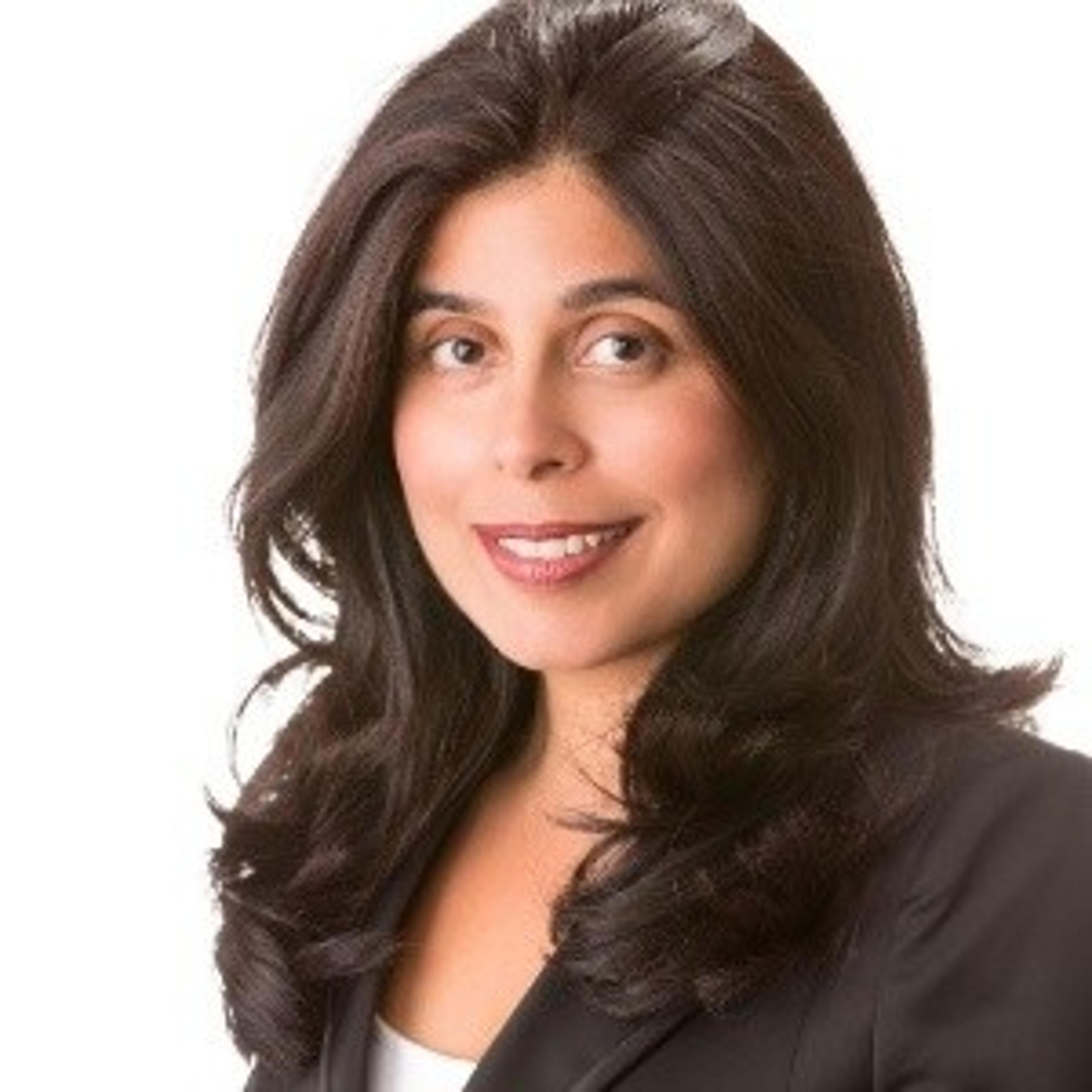 headshot of Ayisha Piotti