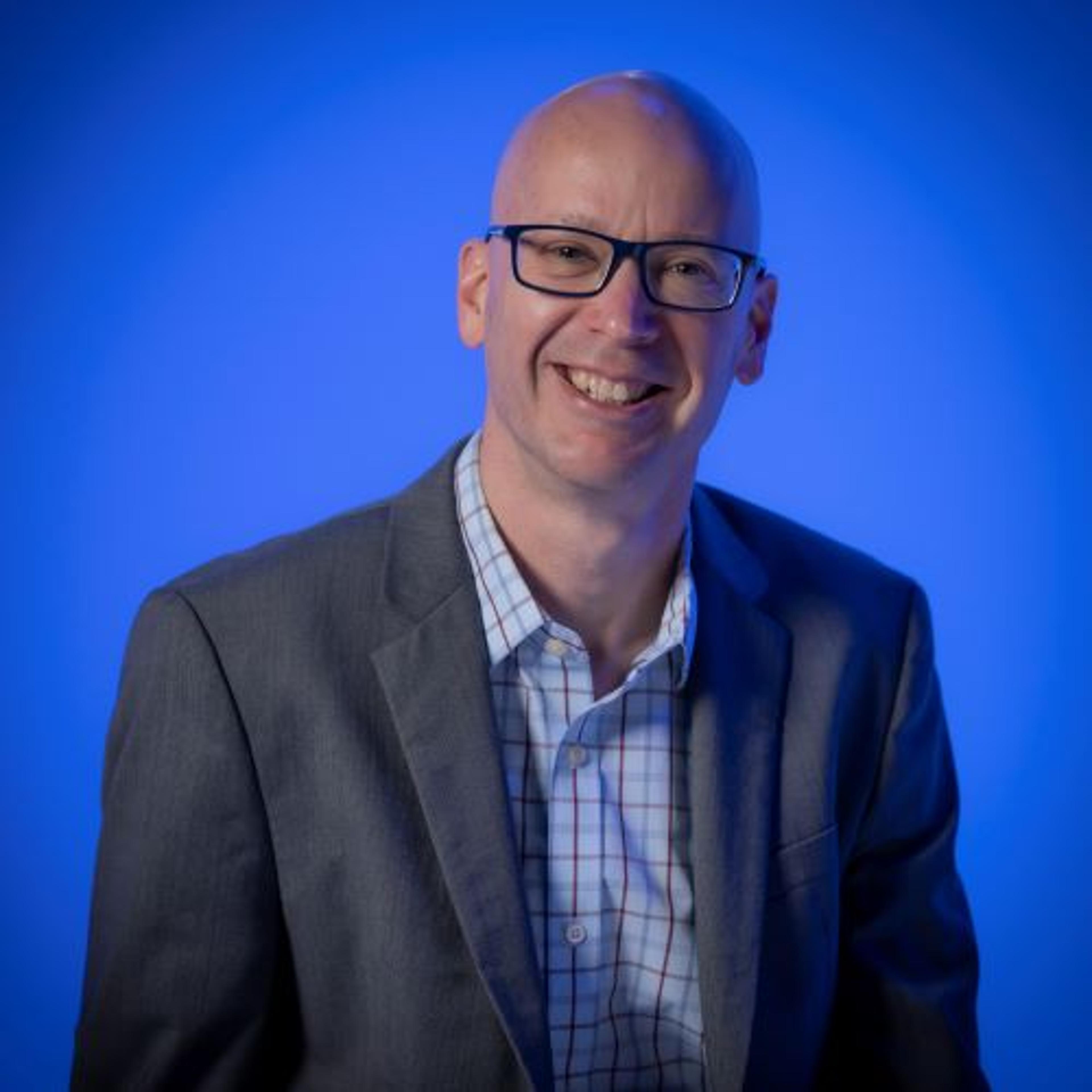 headshot of Chris Willsher