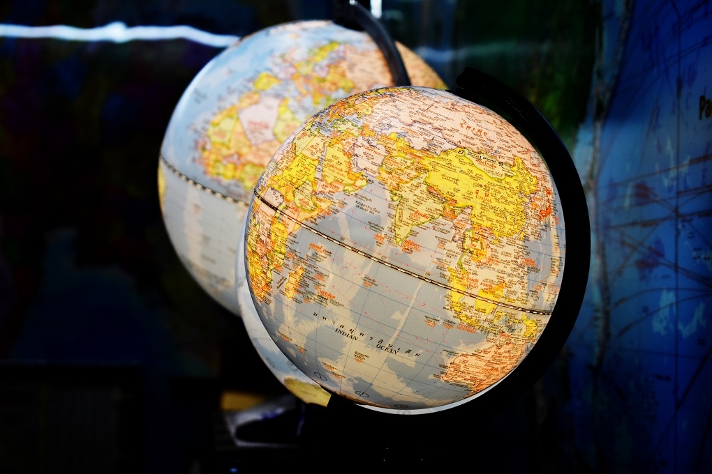 double-globes-world-global.jpg