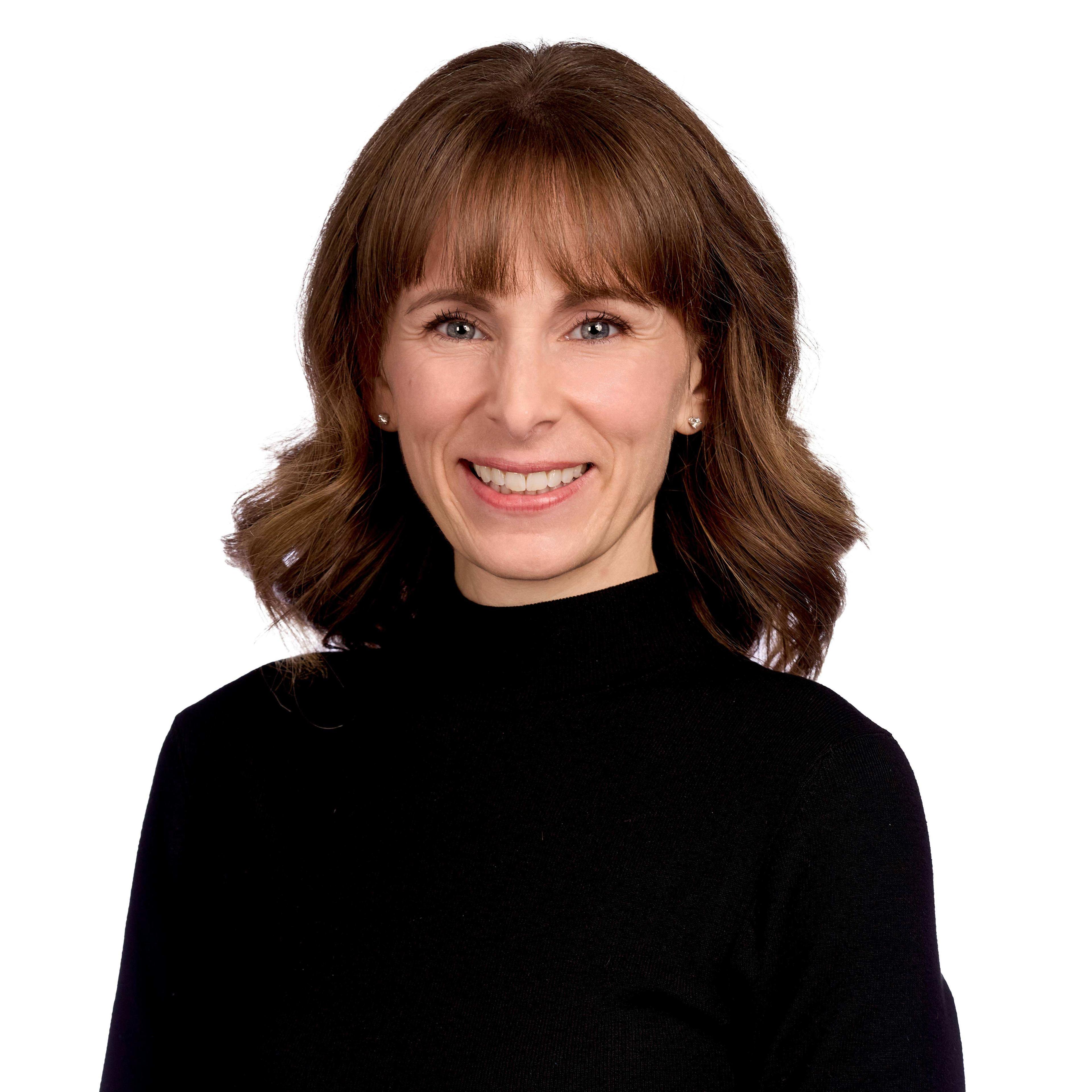 headshot of Cheliza Krause