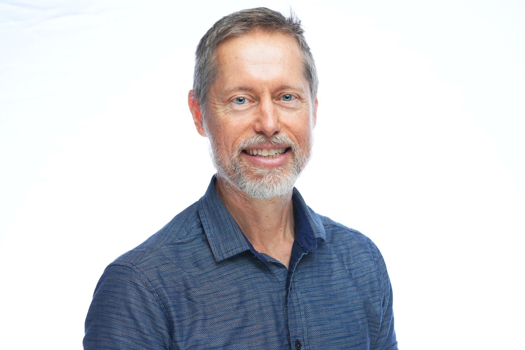 headshot of Timothy William Sesler