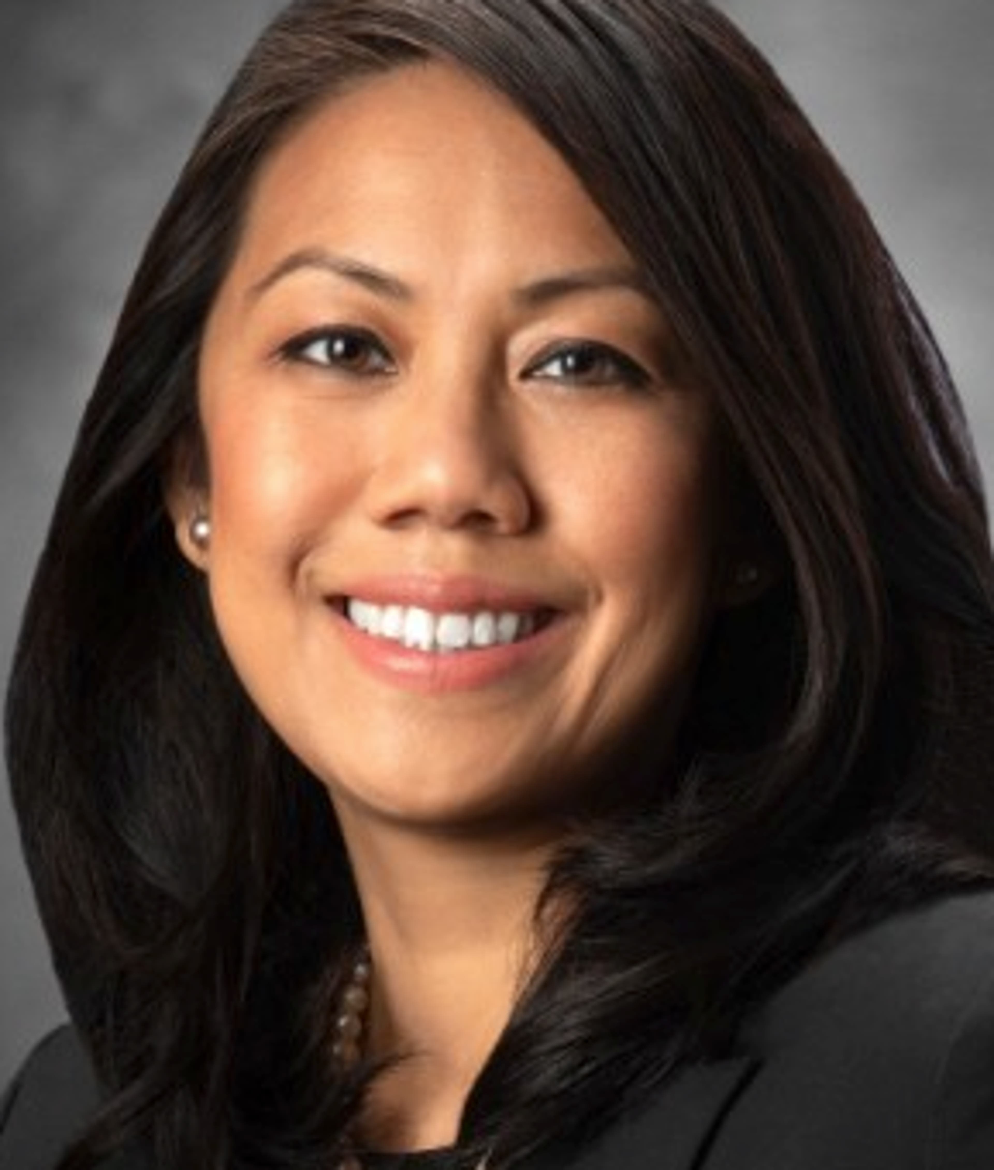 headshot of Tiffany Garraton