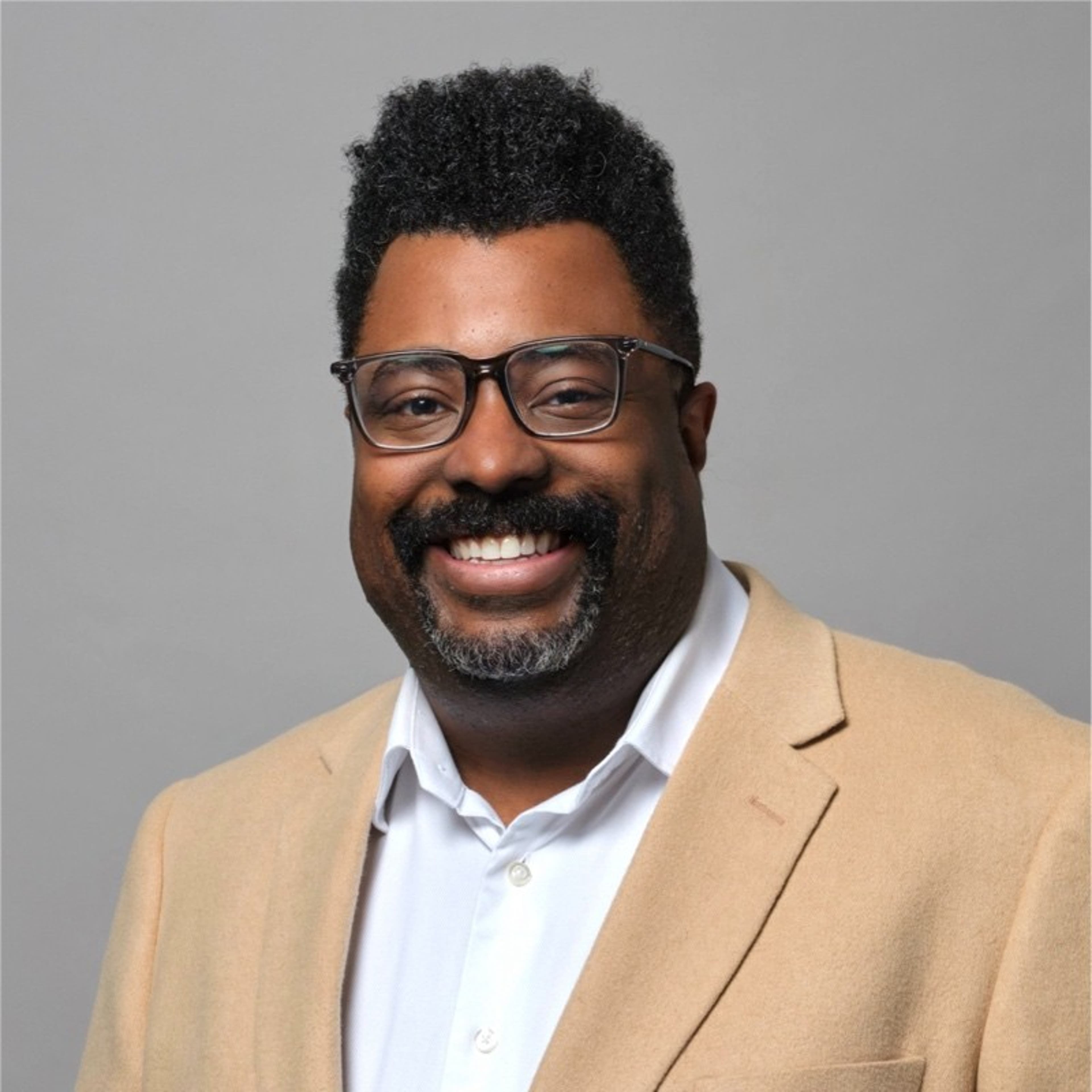 headshot of Mike Jackson