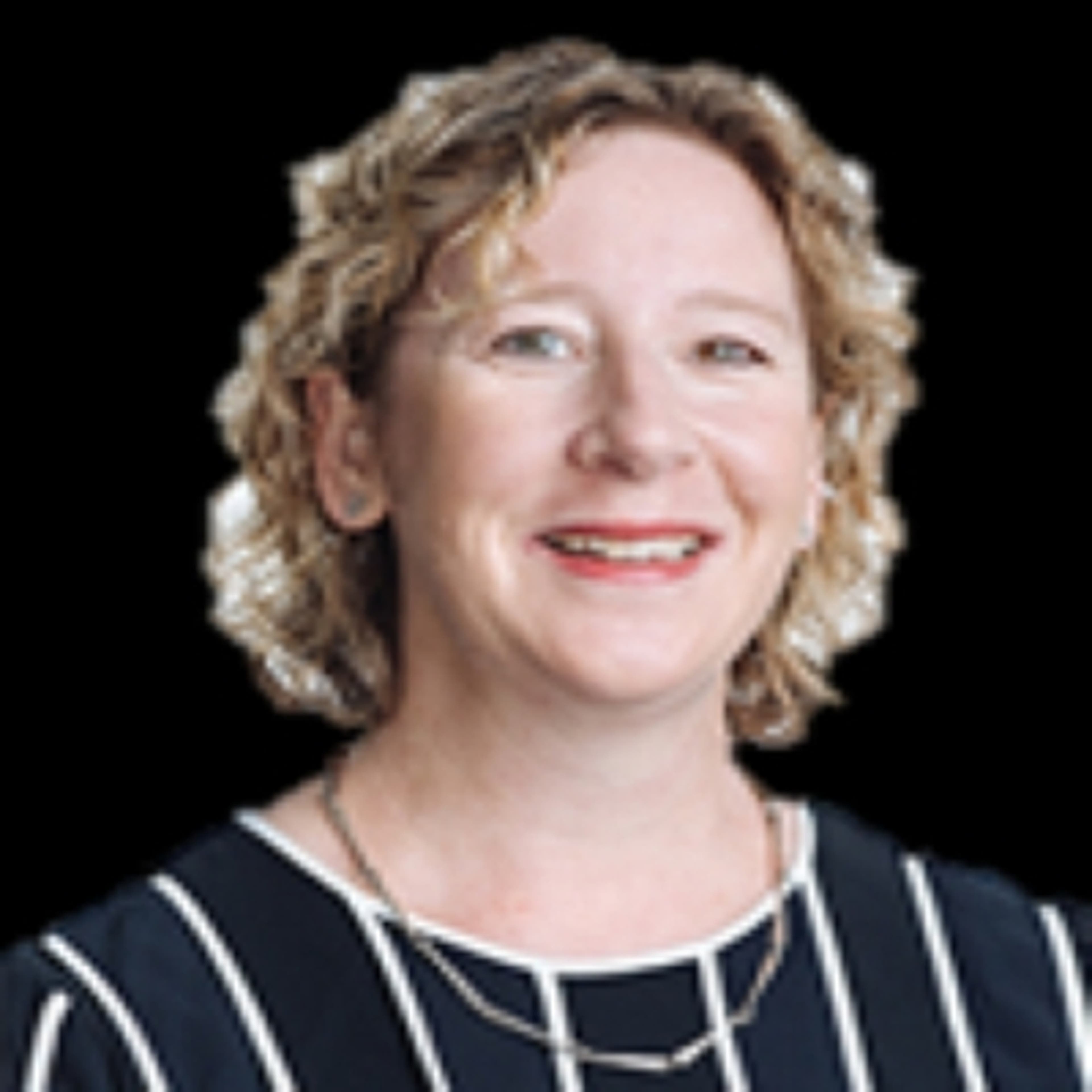 headshot of Anne Petterd