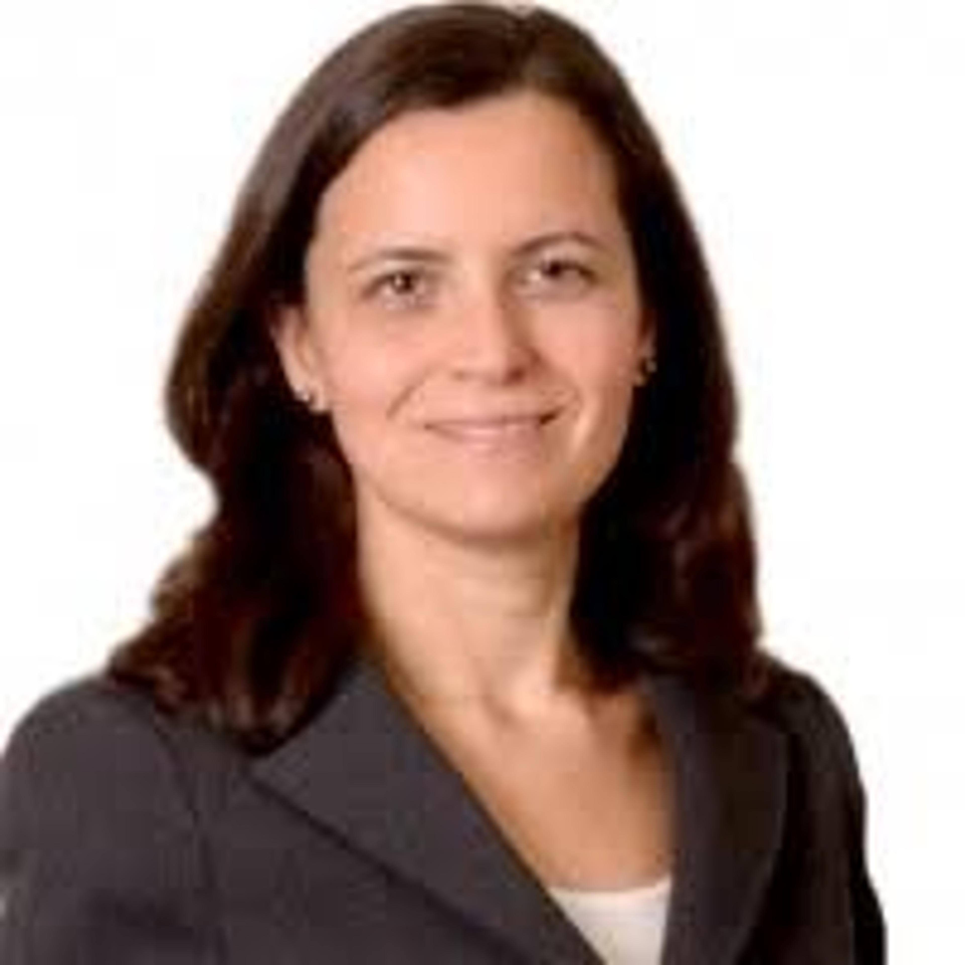 headshot of Lilly Taranto