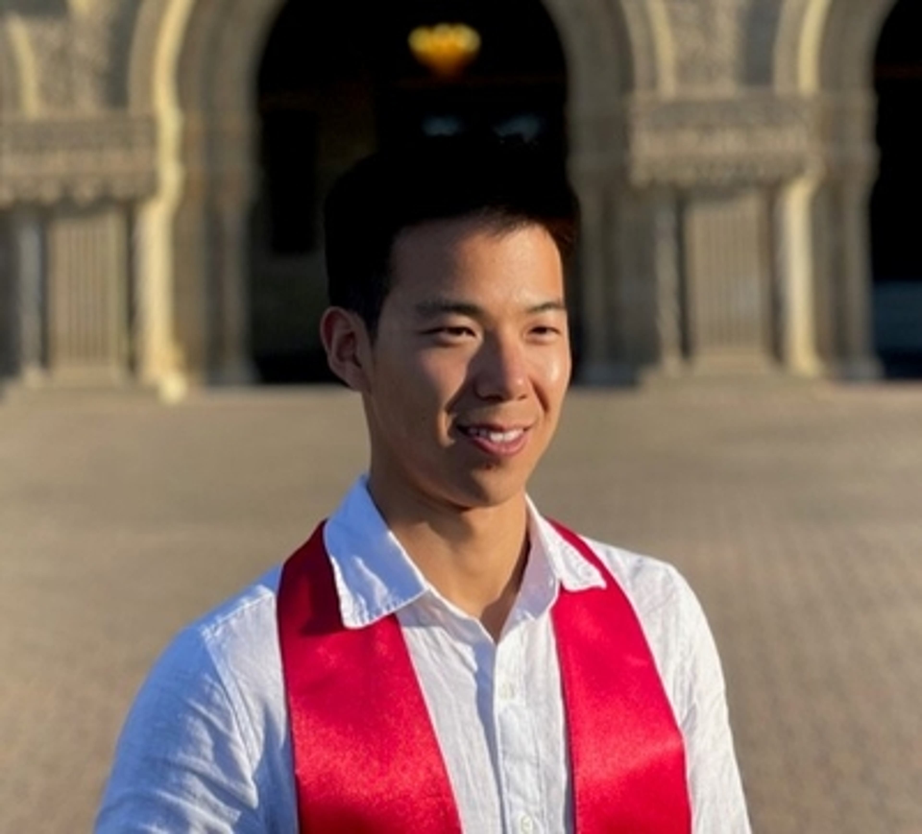 headshot of Rongfei Lu