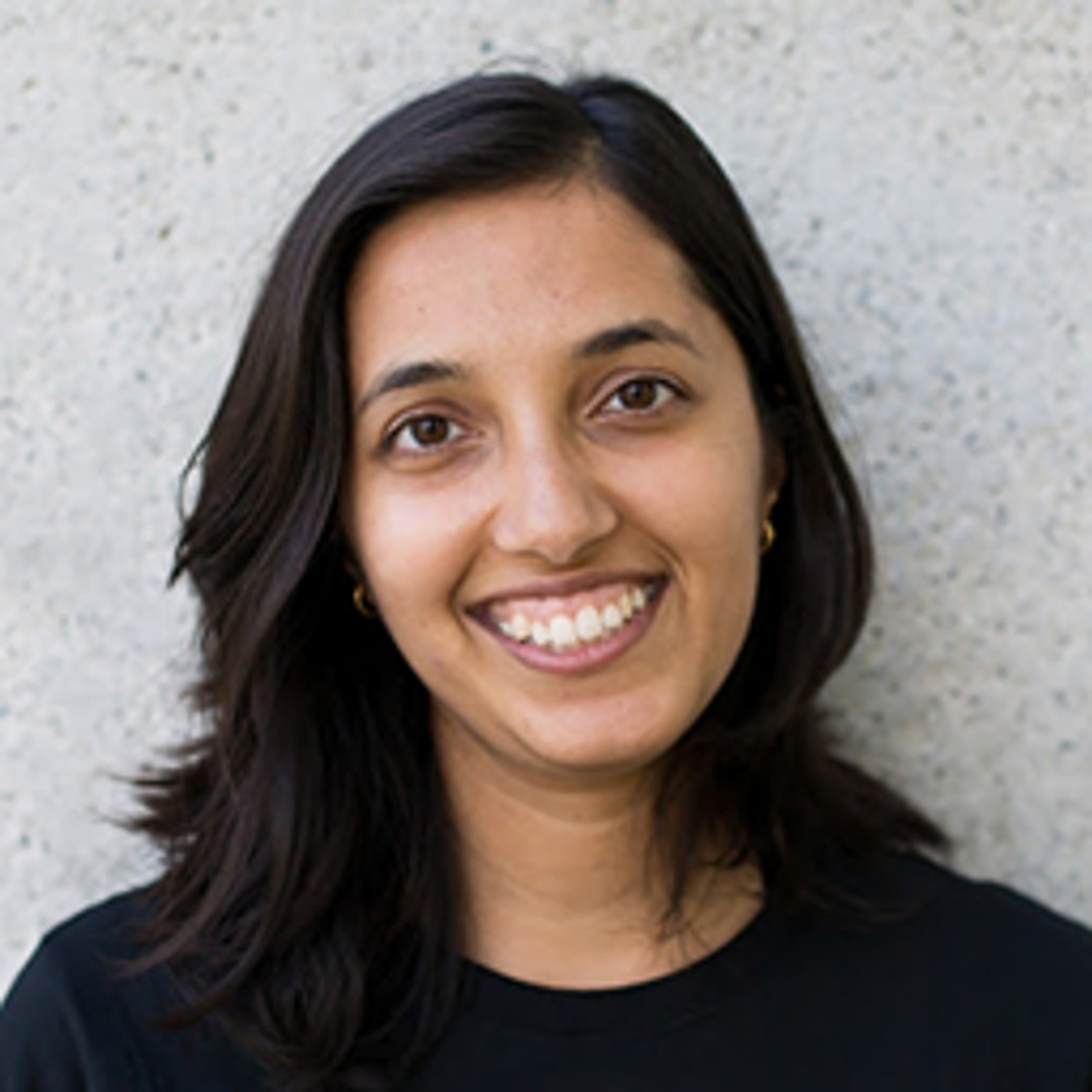 headshot of Divya Sharma