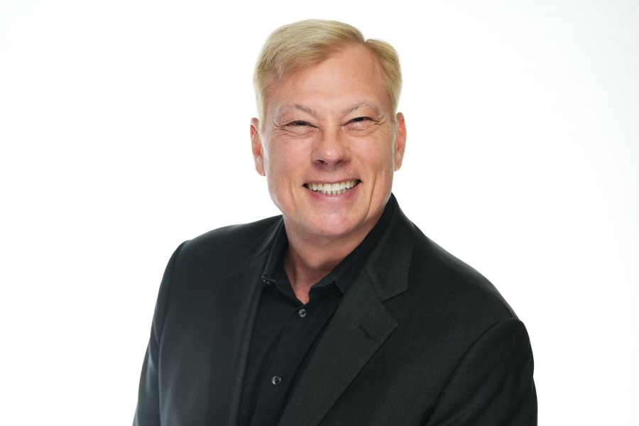 headshot of Dan Clarke