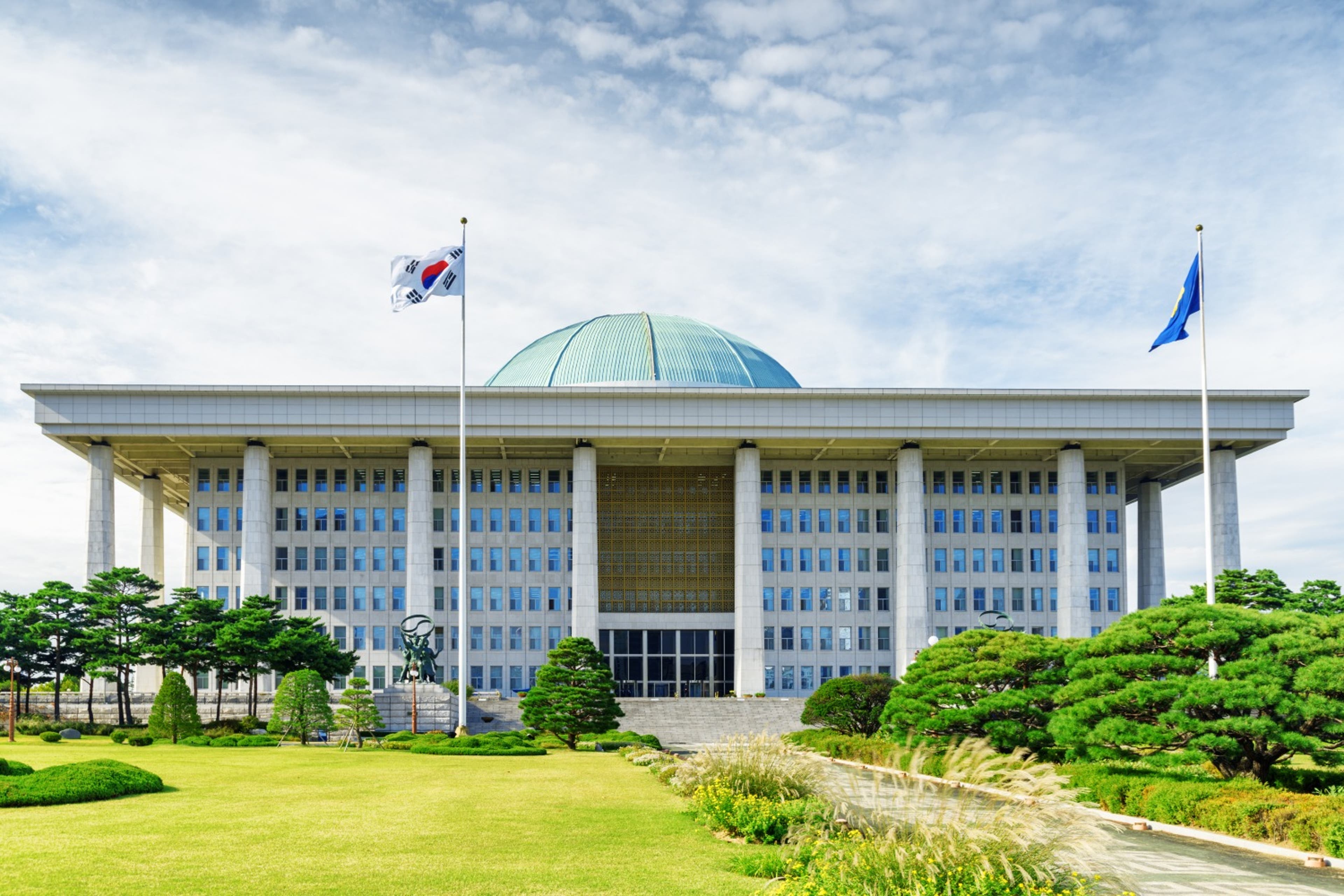 south-korea-parliament-apac-21324.jpg
