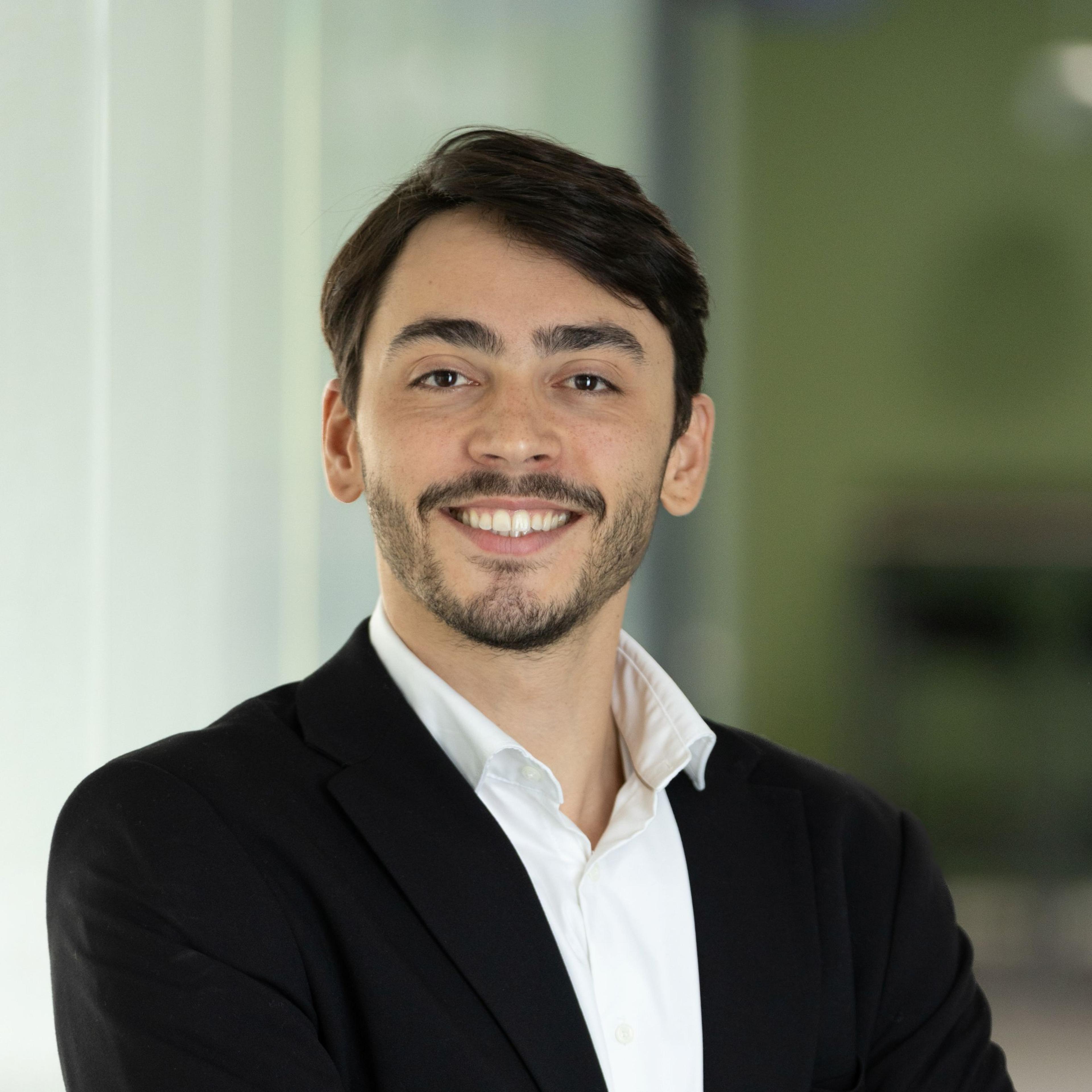 headshot of Lucas Noronha