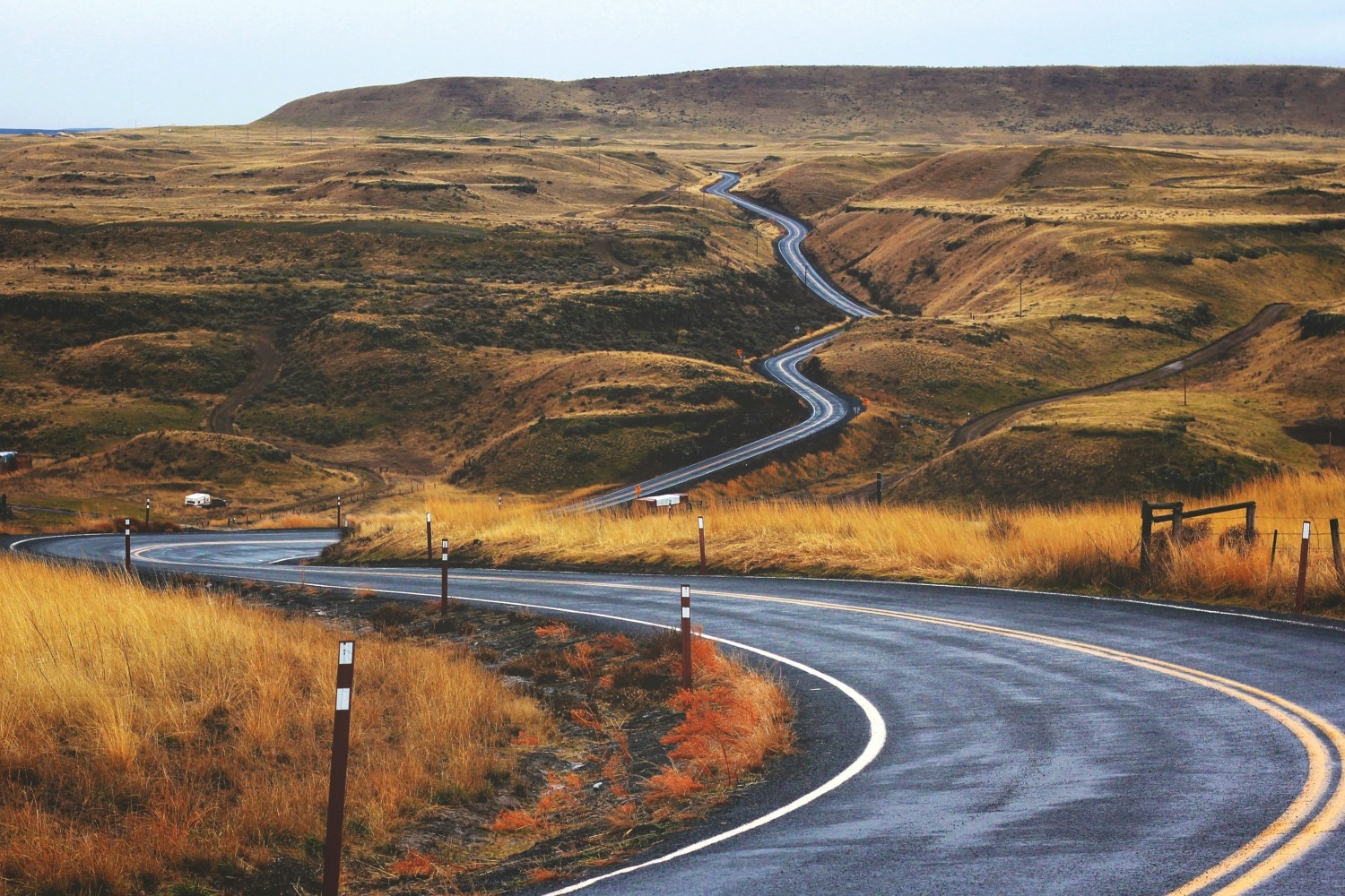 winding-road-hills-other-31924.jpg