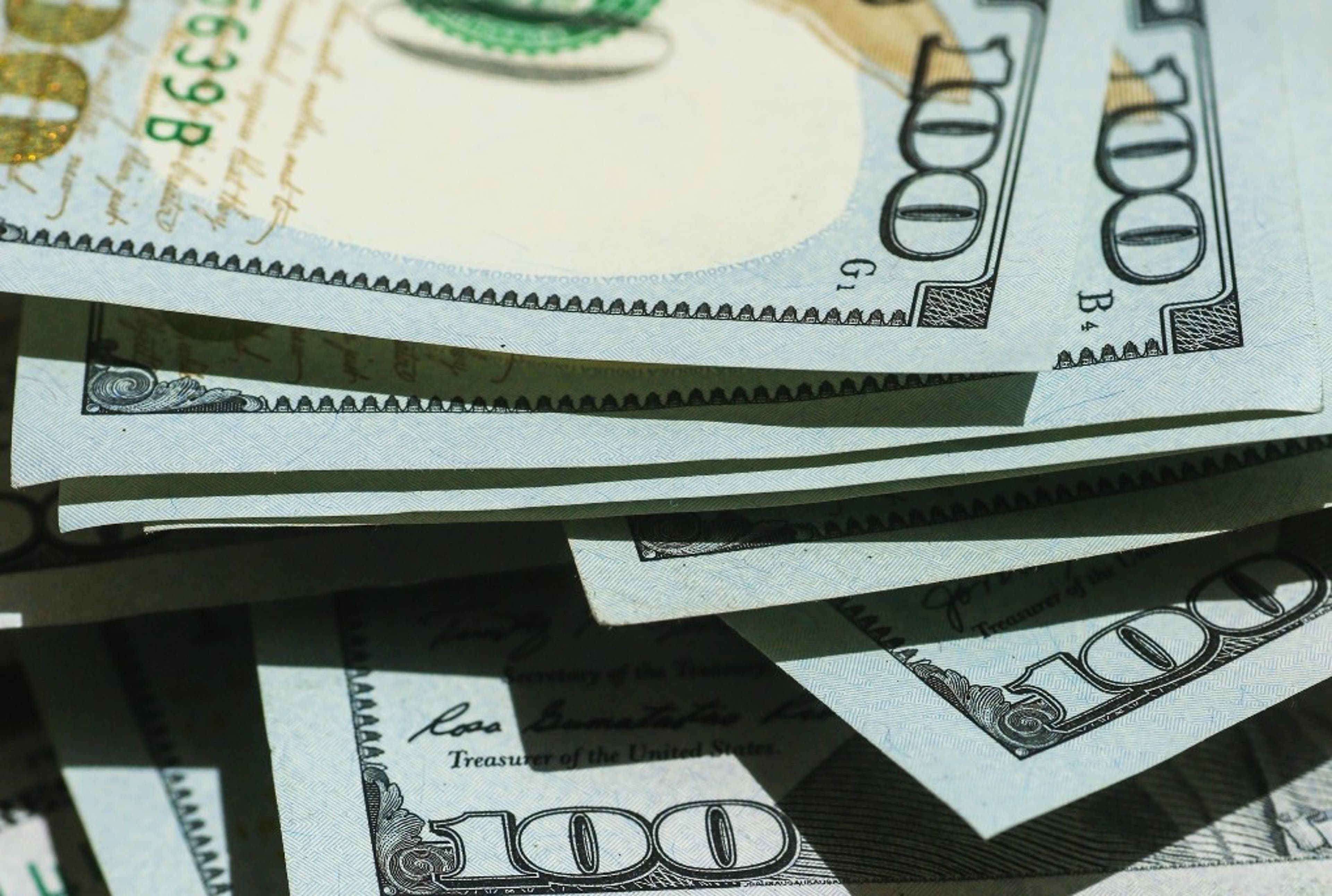 100-dollar-bills-financial.jpg