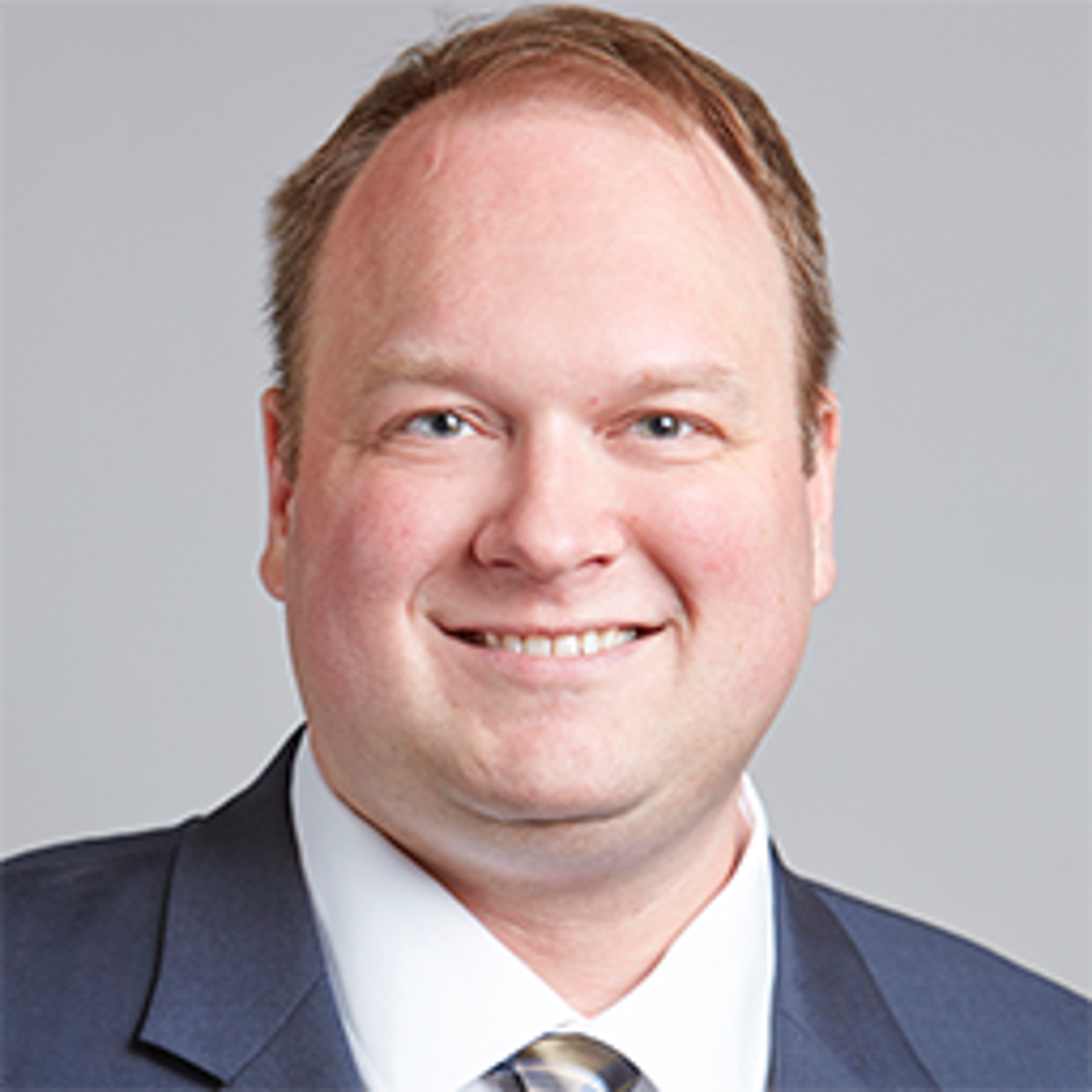 headshot of Eric Lybeck