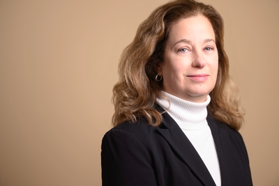 headshot of Helen Beckschi