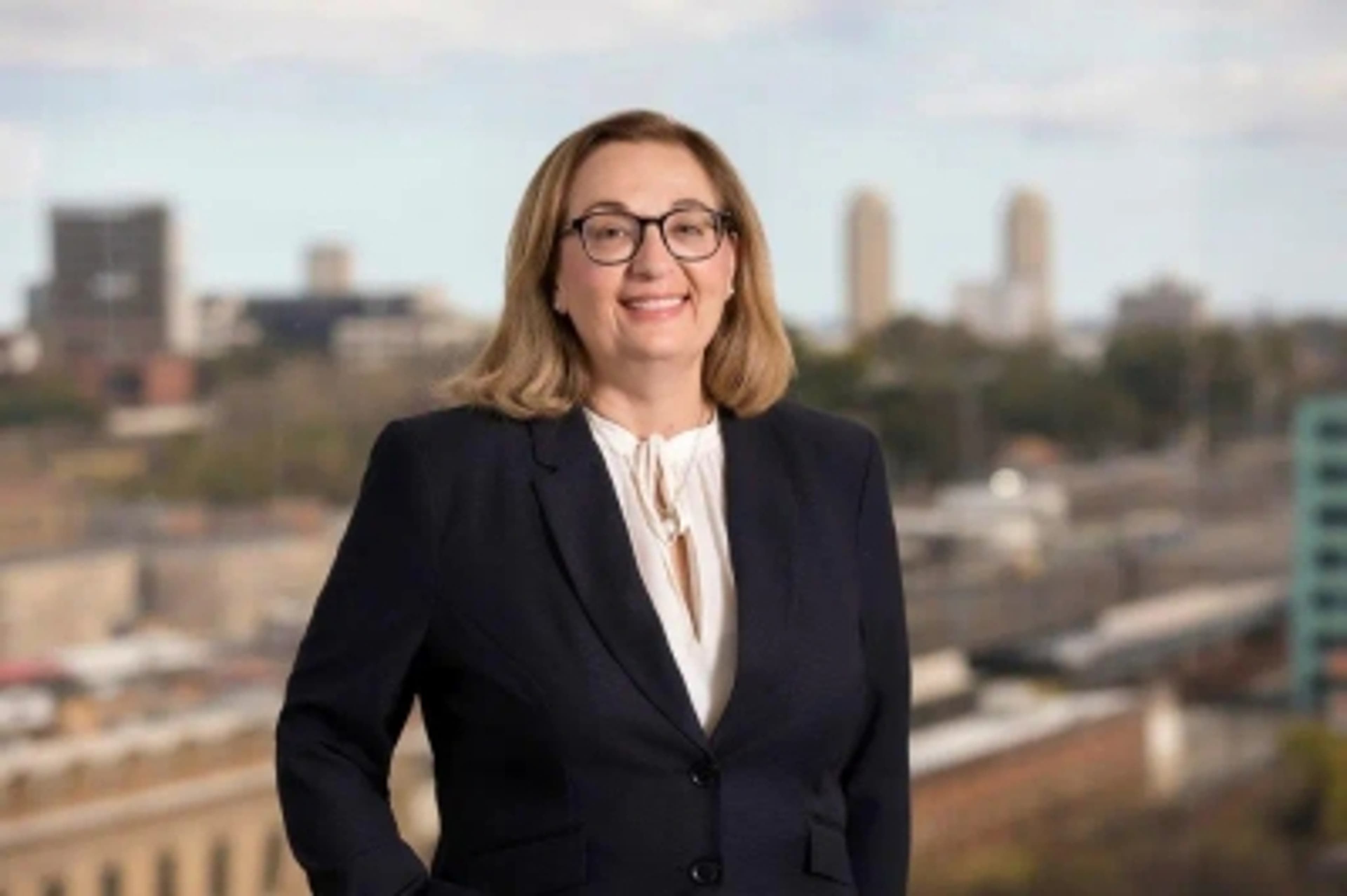 headshot of Sonia Minutillo