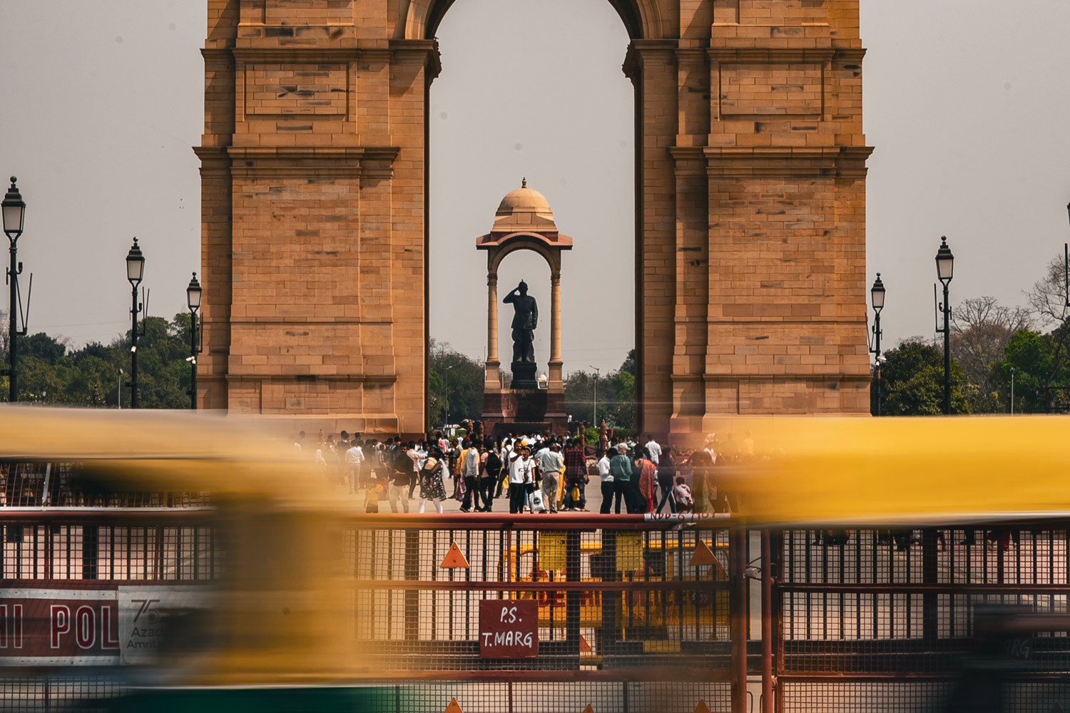 india-gate-rickshaws-0036.jpg