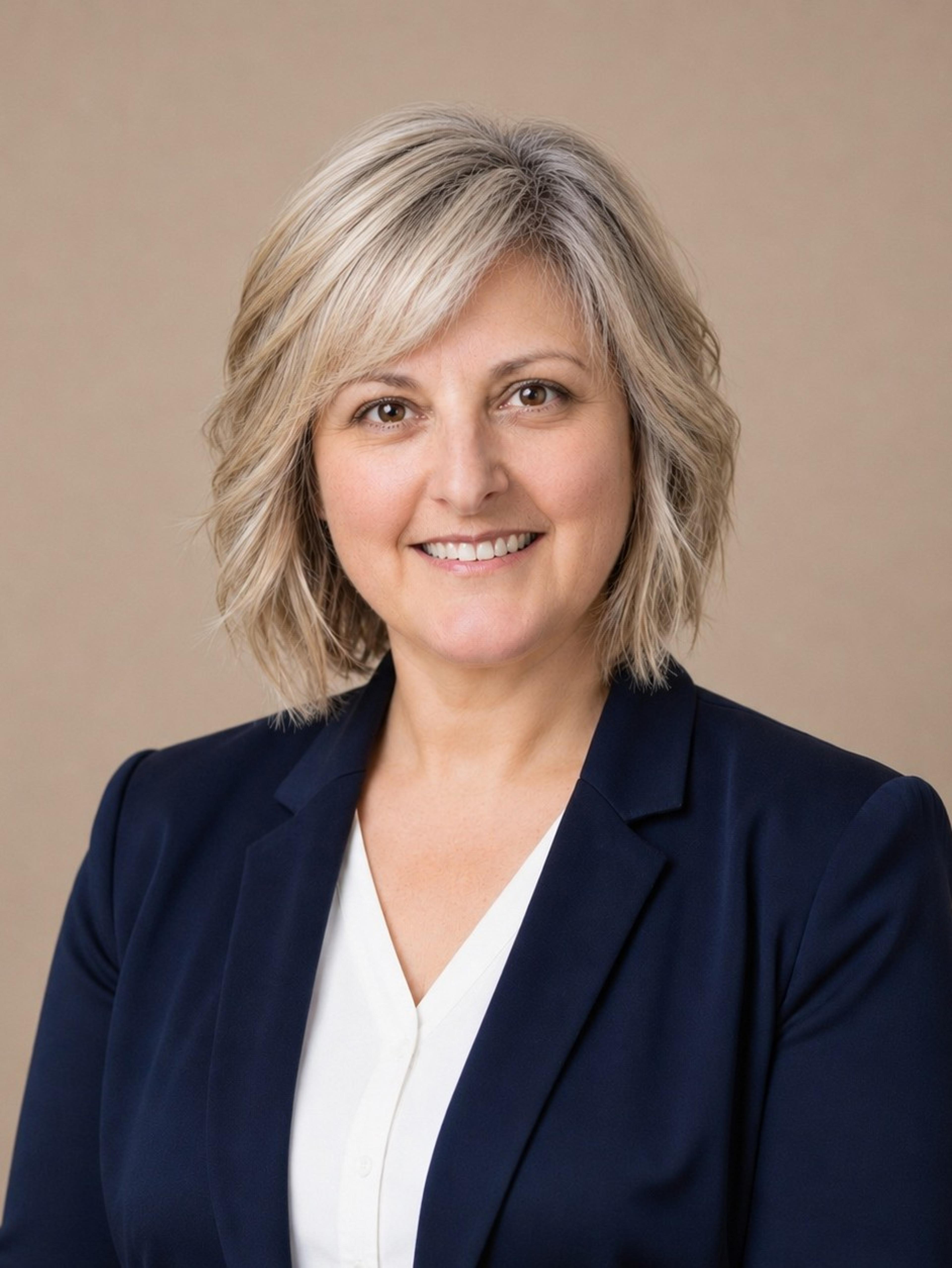 headshot of Sara Miller