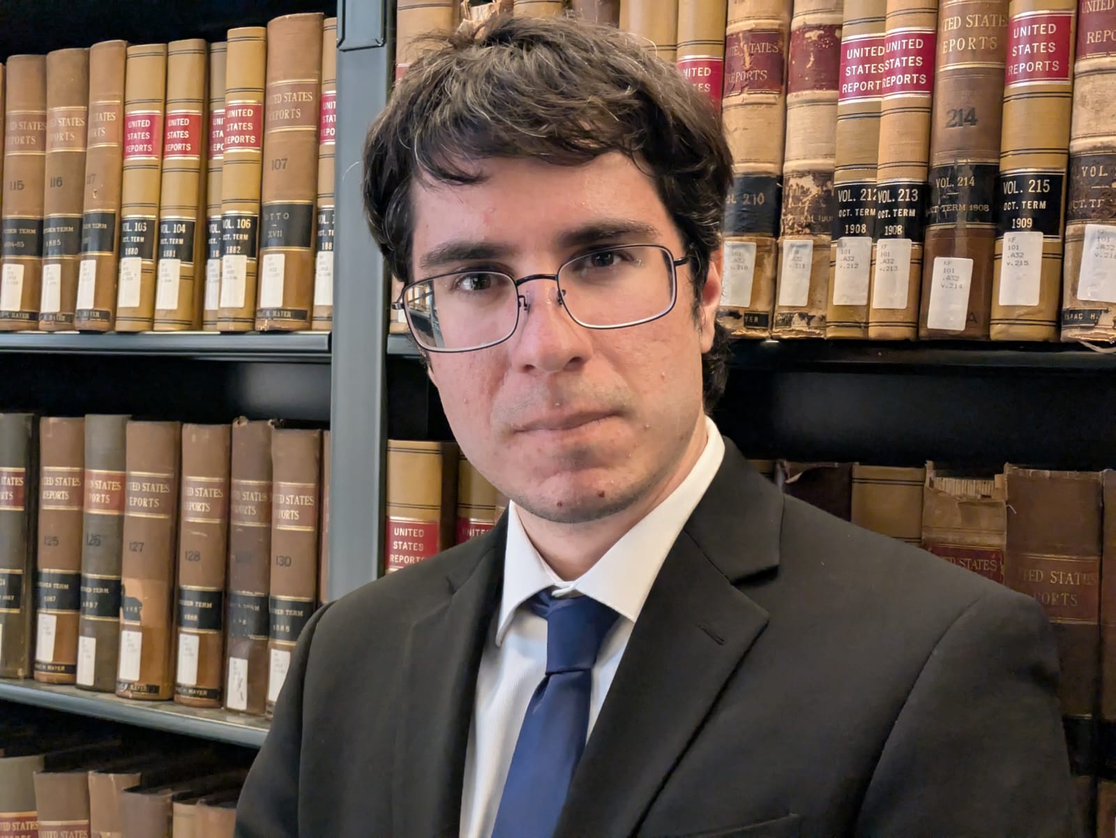 headshot of Vasilios Antonopoulos