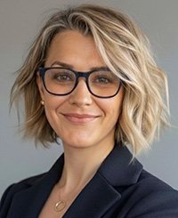 headshot of Amanda Hartle