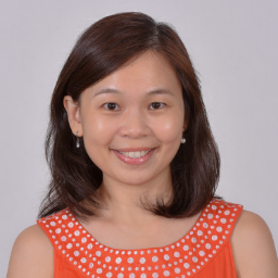 headshot of Evelyn Goh