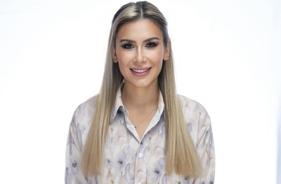 headshot of Alesya Nasimova