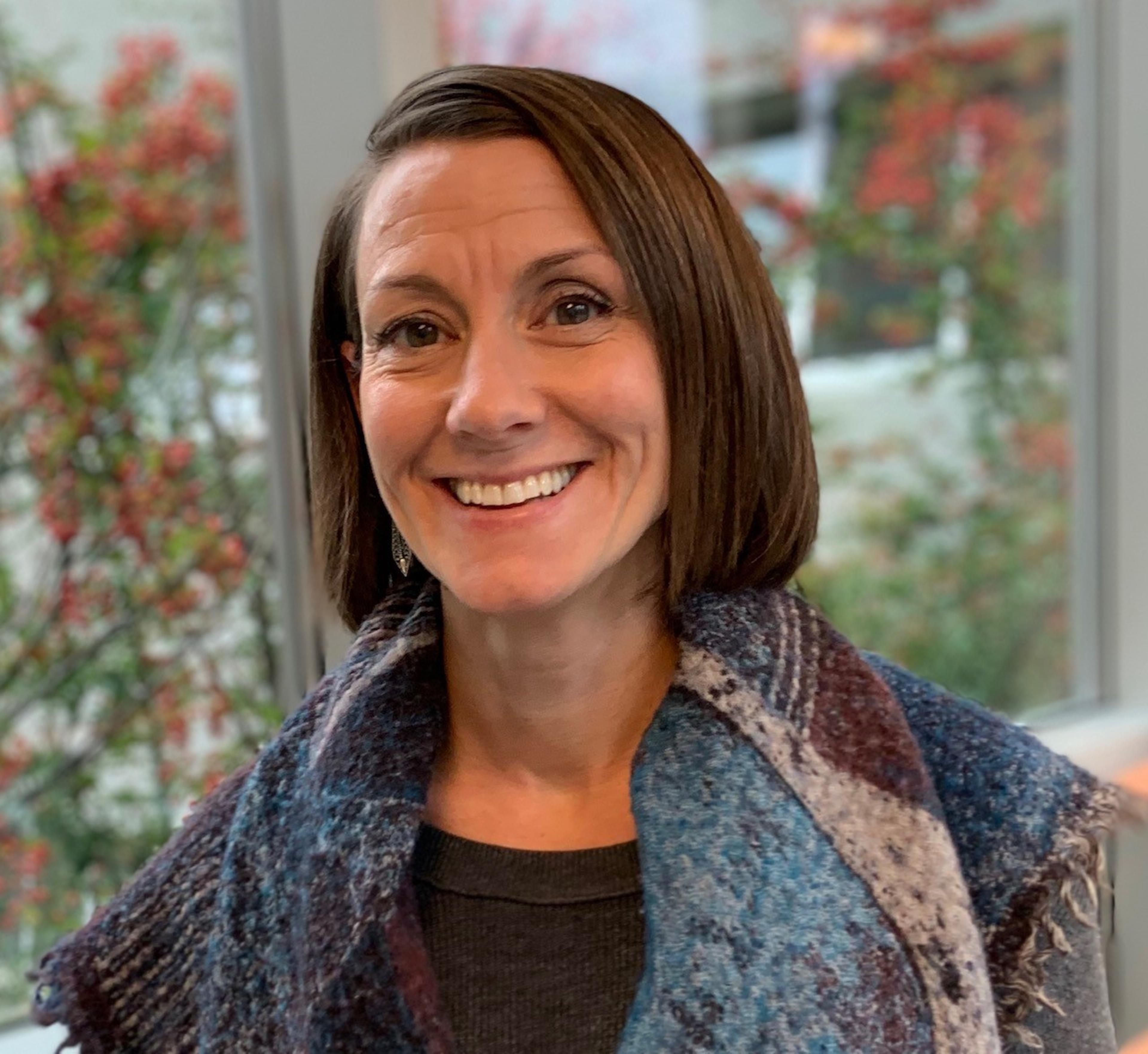 headshot of Sarah McIntosh