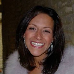 headshot of Madeleine Bonvin