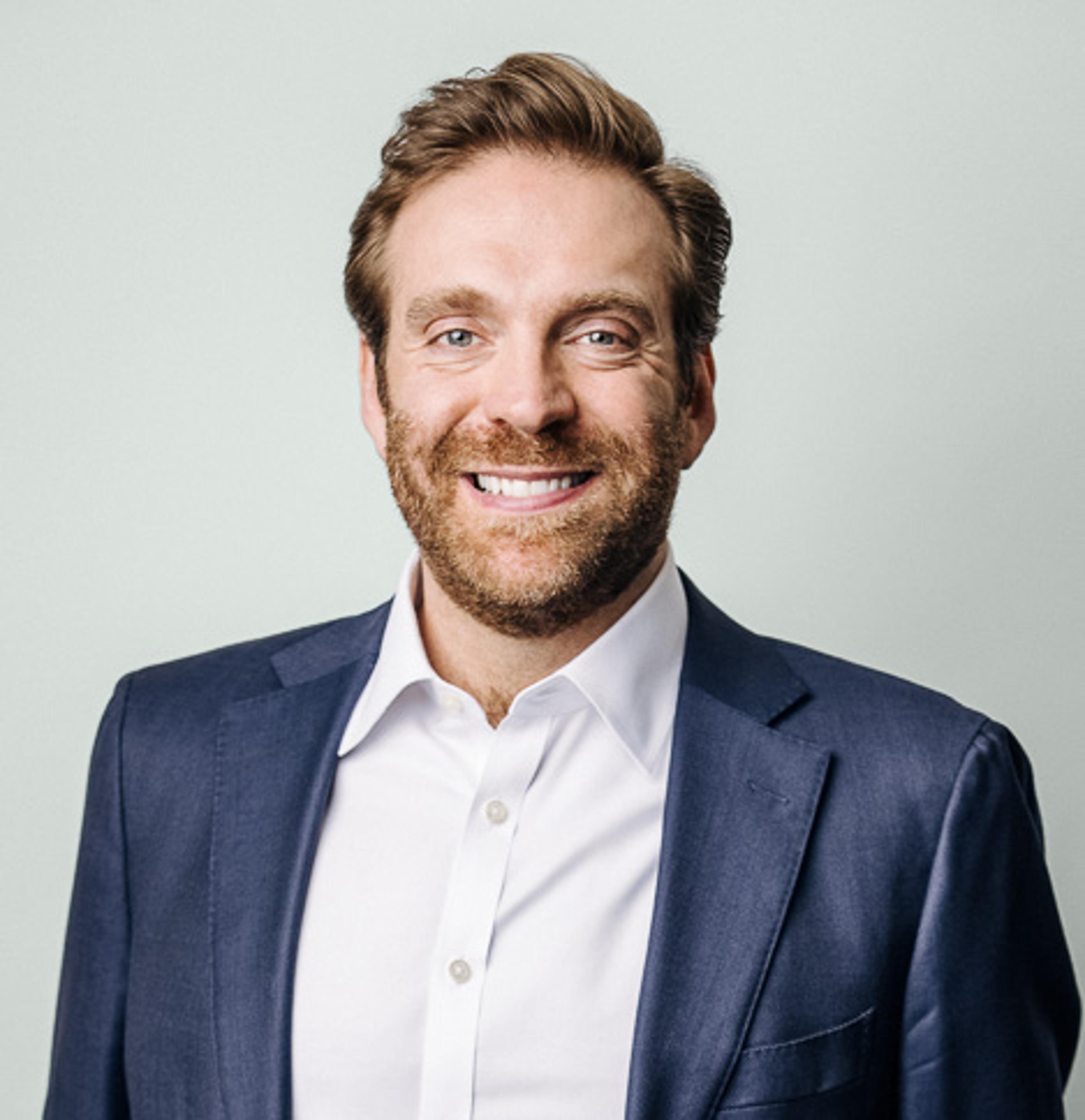 headshot of Janus Schutte