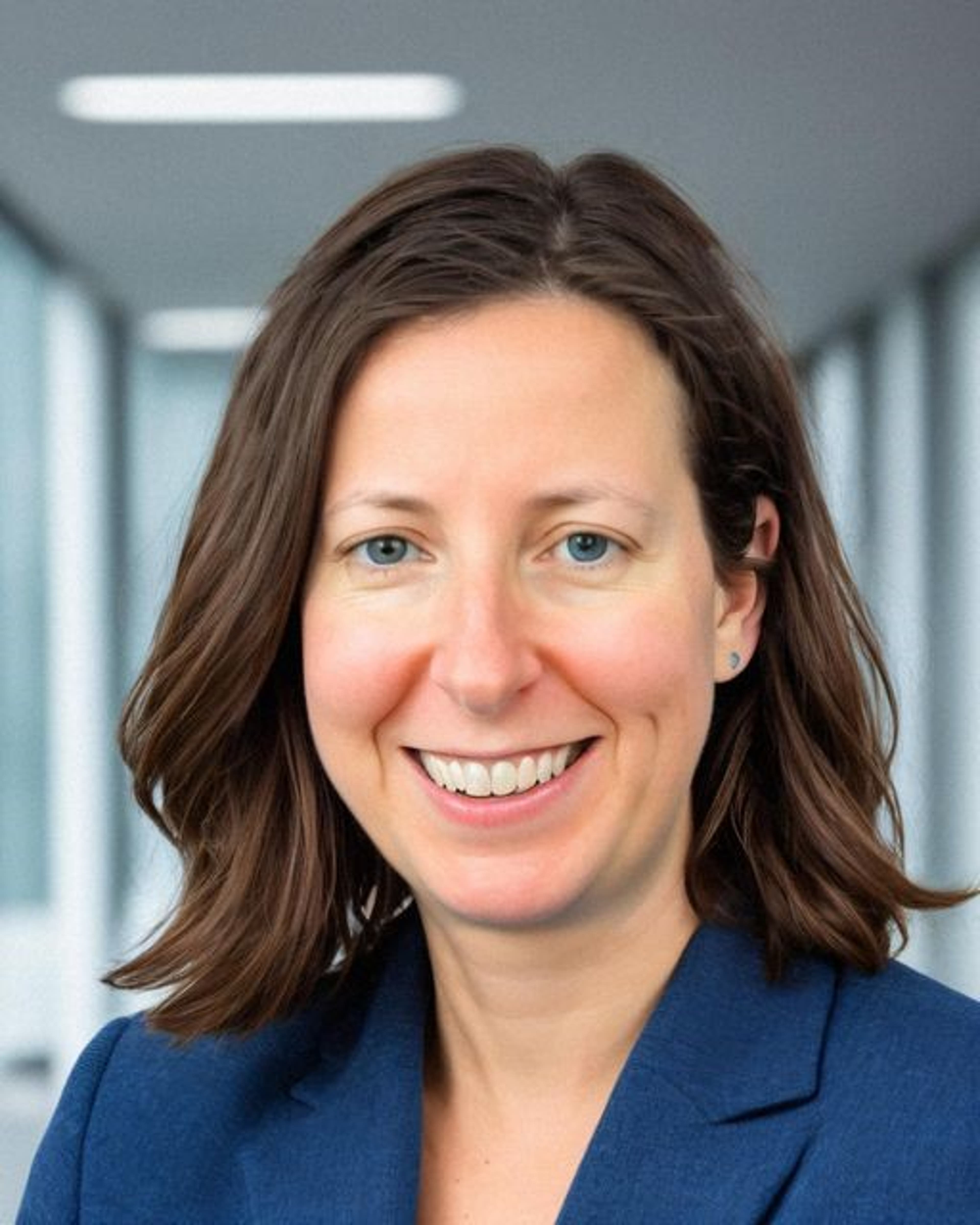 headshot of Jennifer Cooper