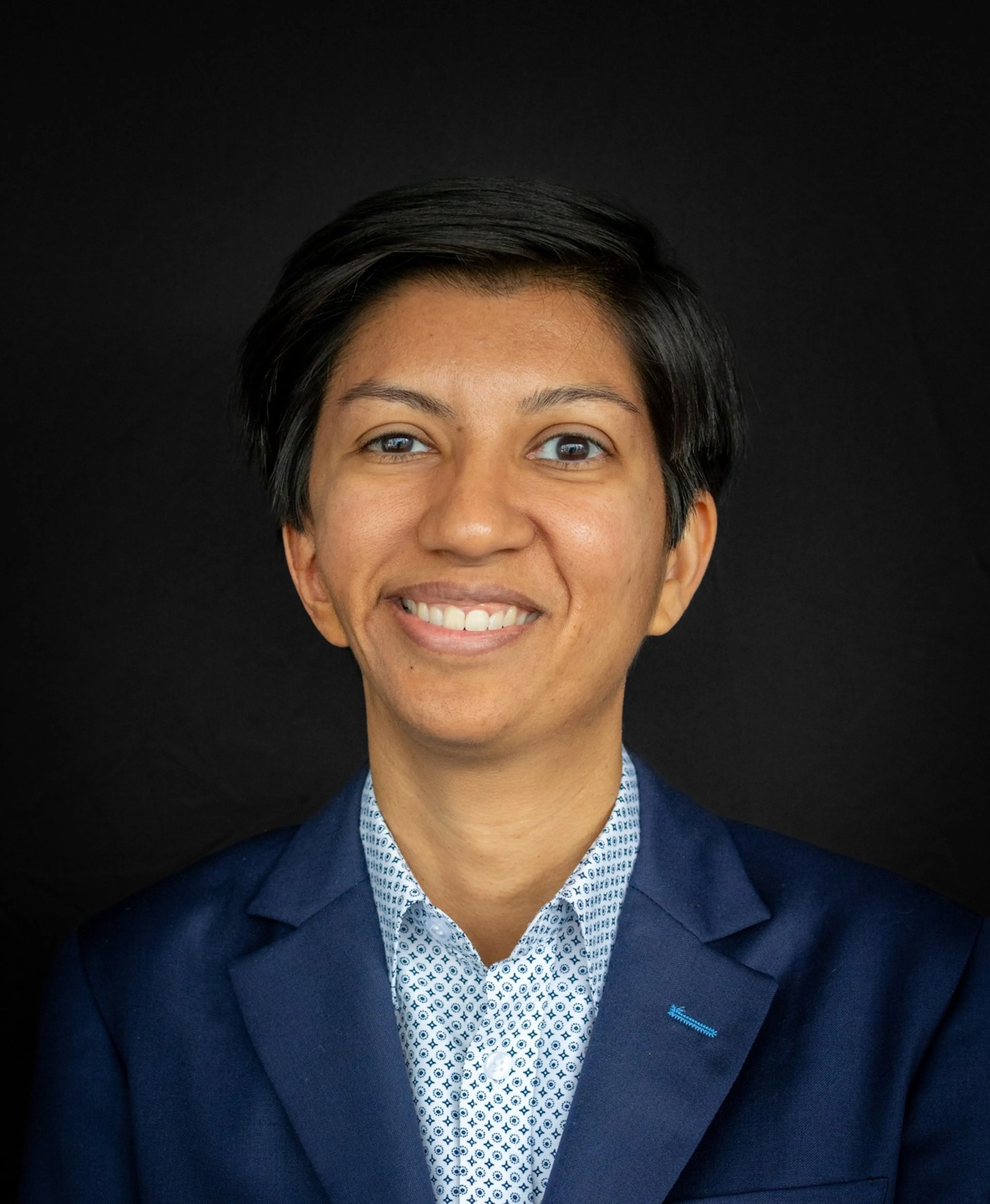 headshot of Tee Sannon