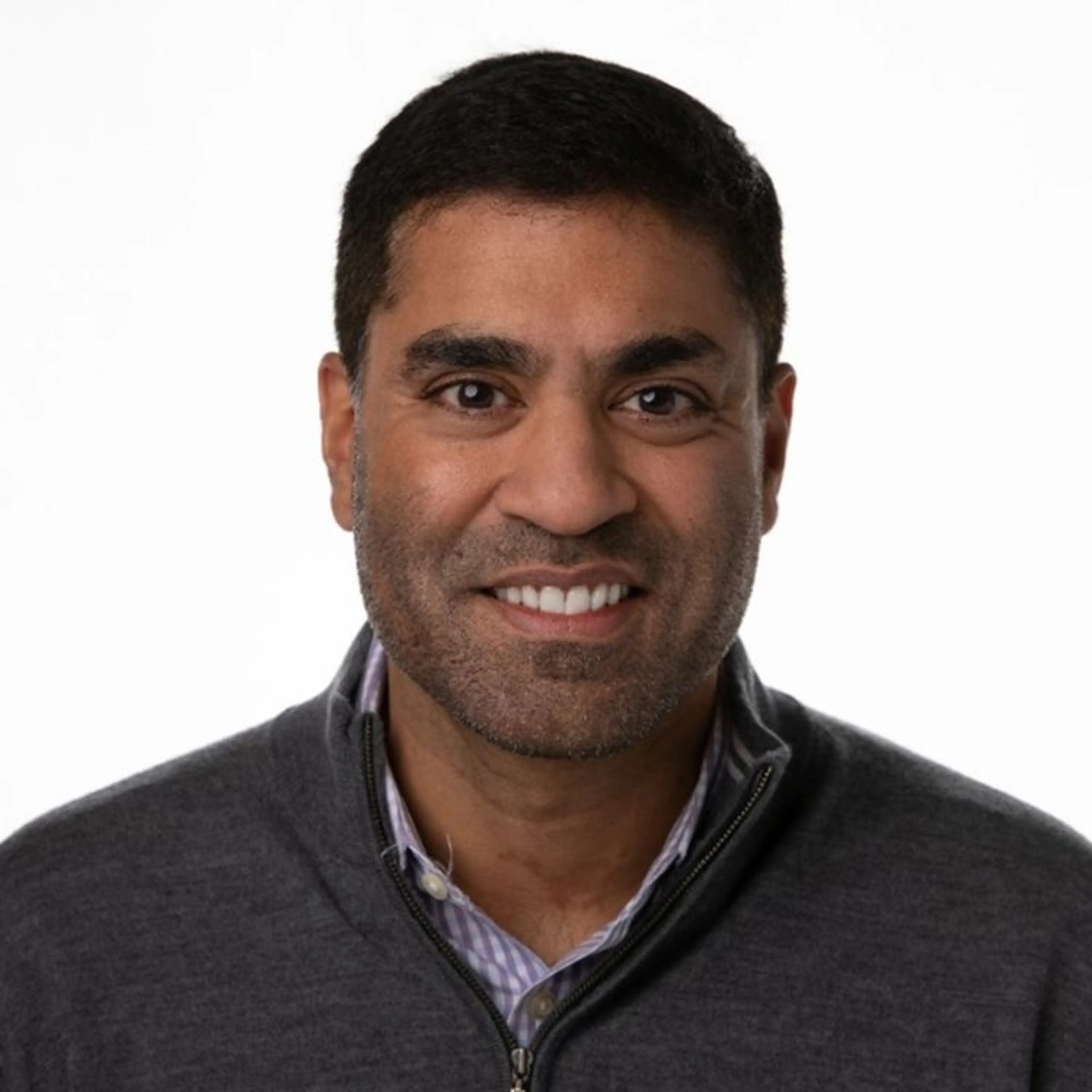 headshot of Nikhil Shanbhag