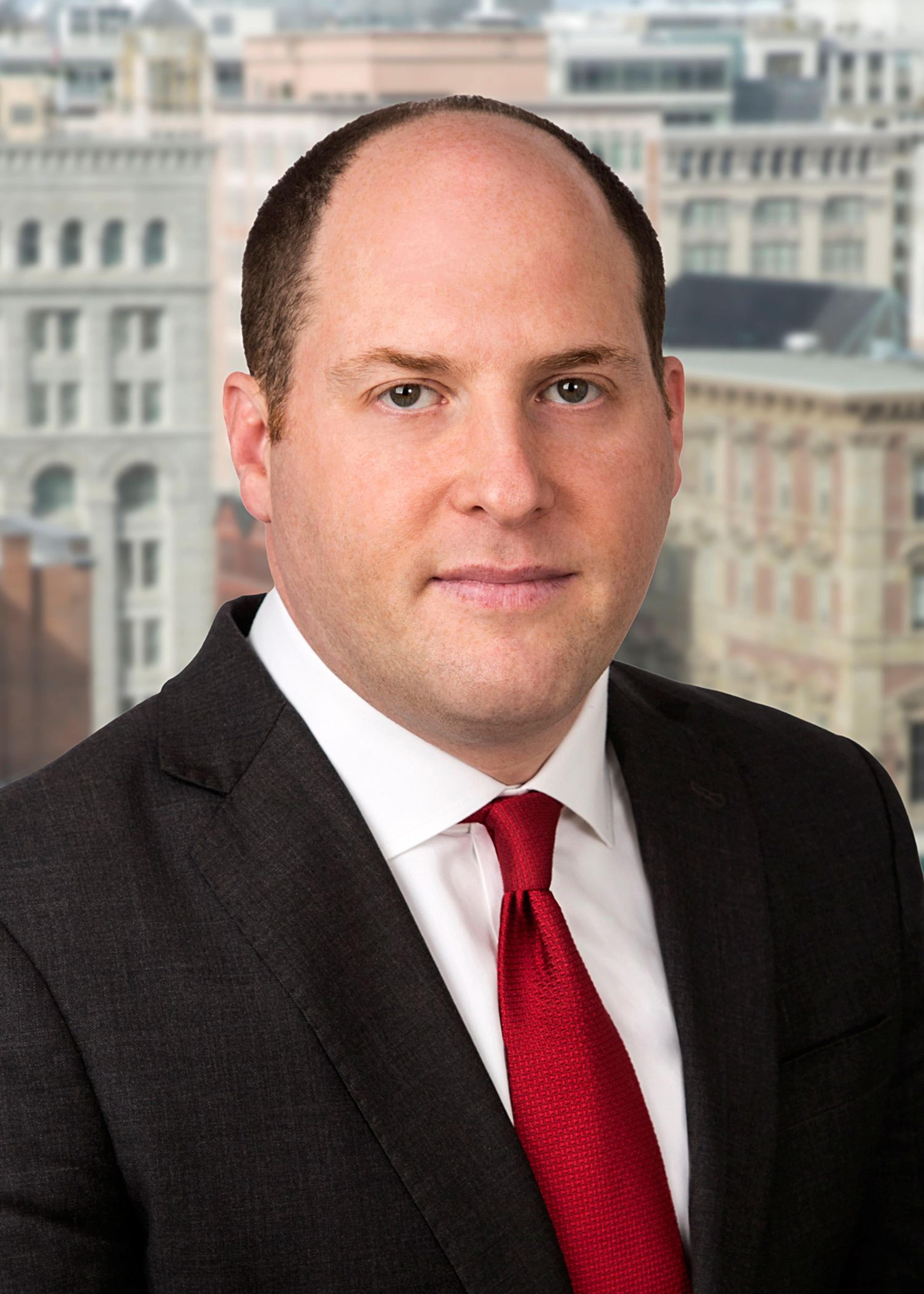 headshot of Ari Schwartz