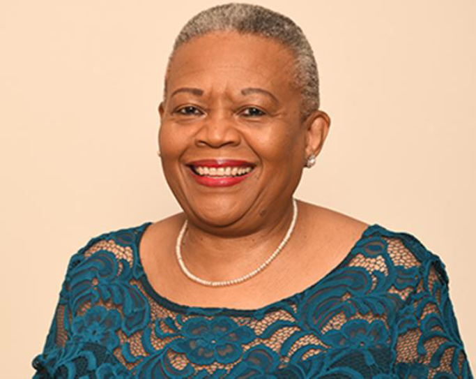 headshot of Pansy Tlakula