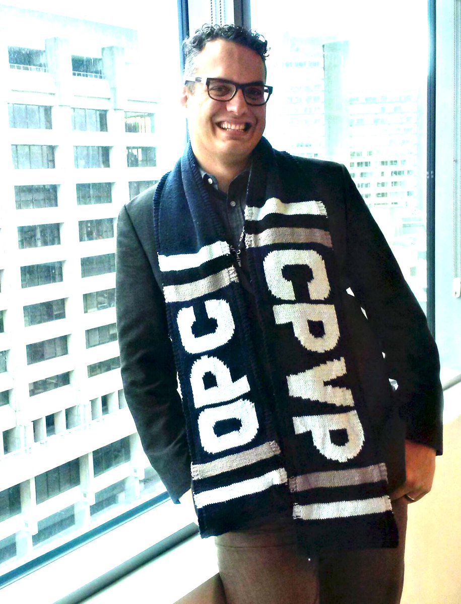 headshot of Vance Lockton