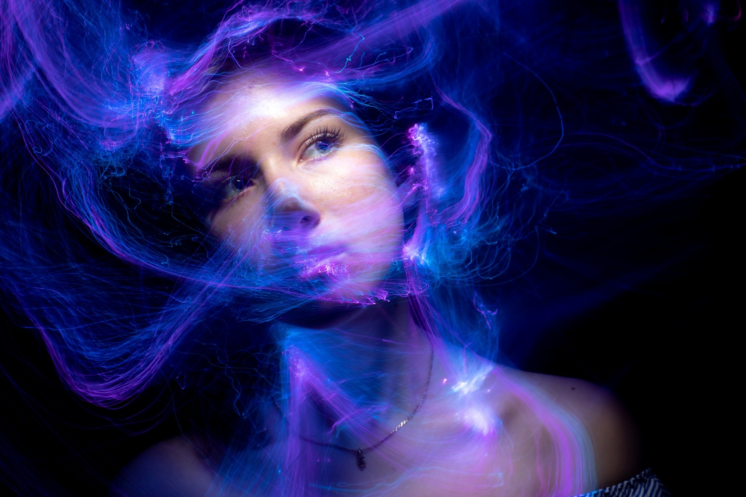 light-painting-face-ai-081925.jpg