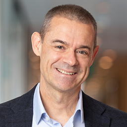 headshot of Eduardo Ustaran