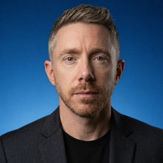 headshot of William Dummett